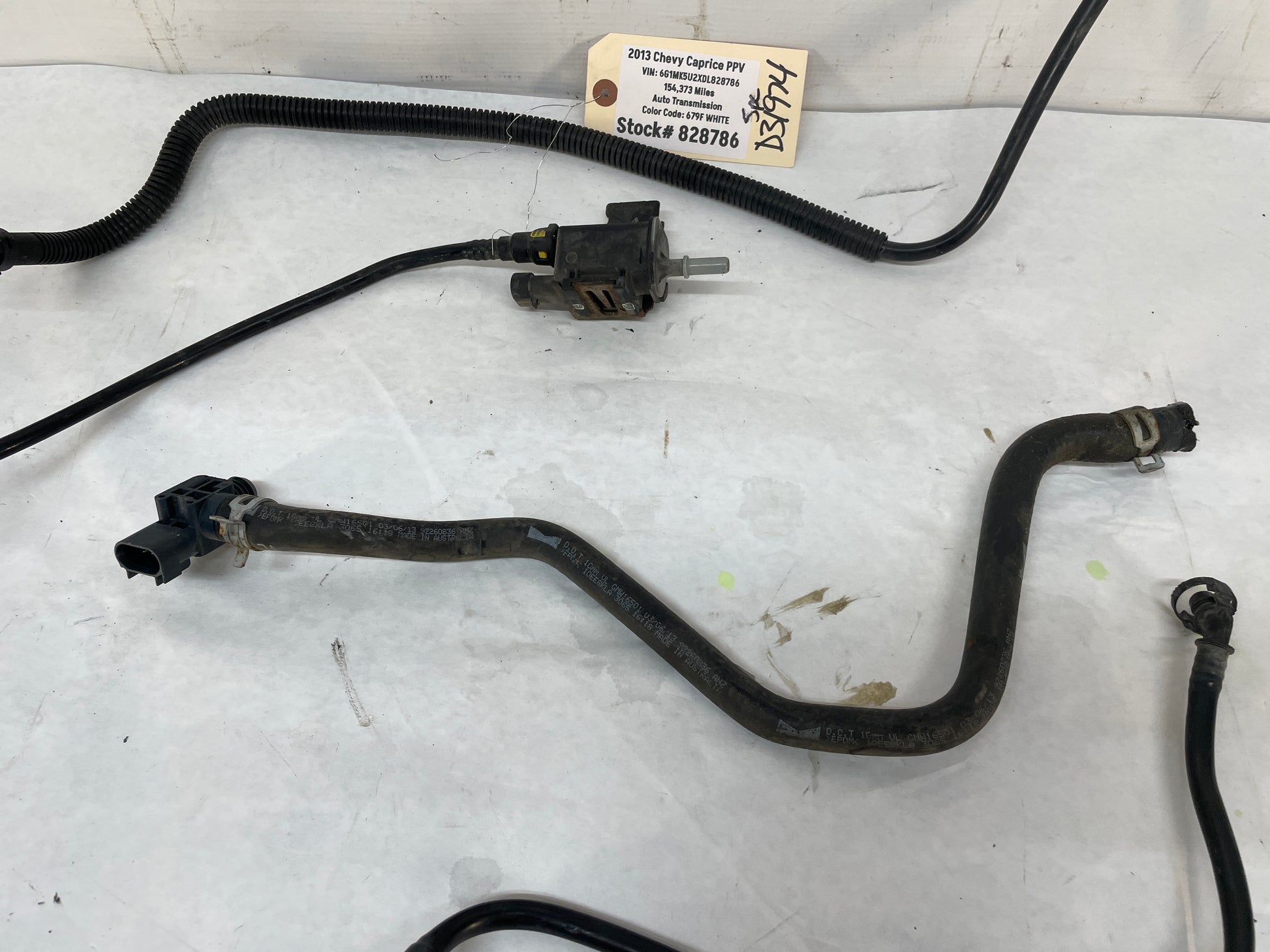 2013 Chevy Caprice PPV Intake EVAP Purge Solenoid Vacuum Hoses Lines Tubes OEM - Day's Parts Yard