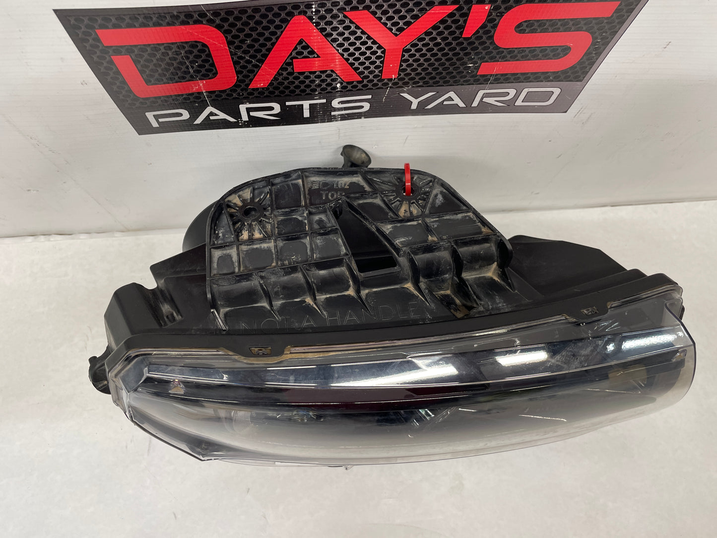 2015 Chevy Camaro SS RH Passenger HID Xenon Headlight Head Light Lamp Projector OEM