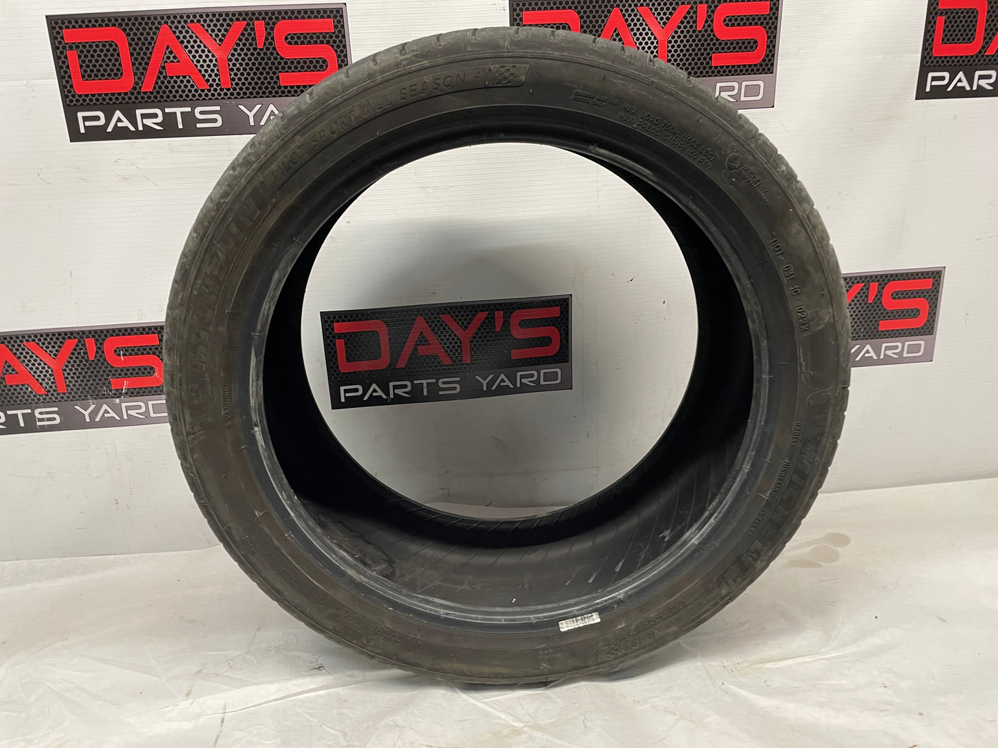 Michelin Pilot Sport All Season 4 245/40ZR19