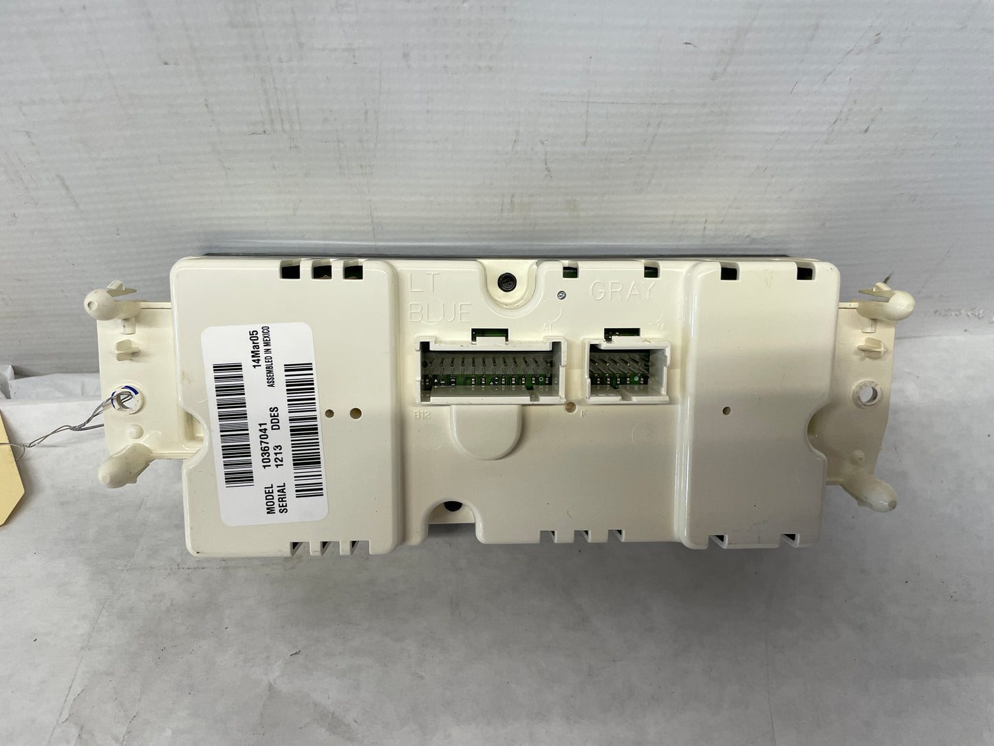 2005 Chevy Avalanche HVAC Climate Control Dash Unit OEM - Day's Parts Yard