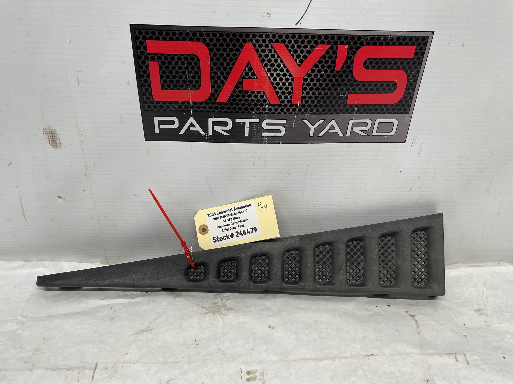 2005 Chevy Avalanche RH Passenger Rear Water Drain Deflector OEM - Day's Parts Yard
