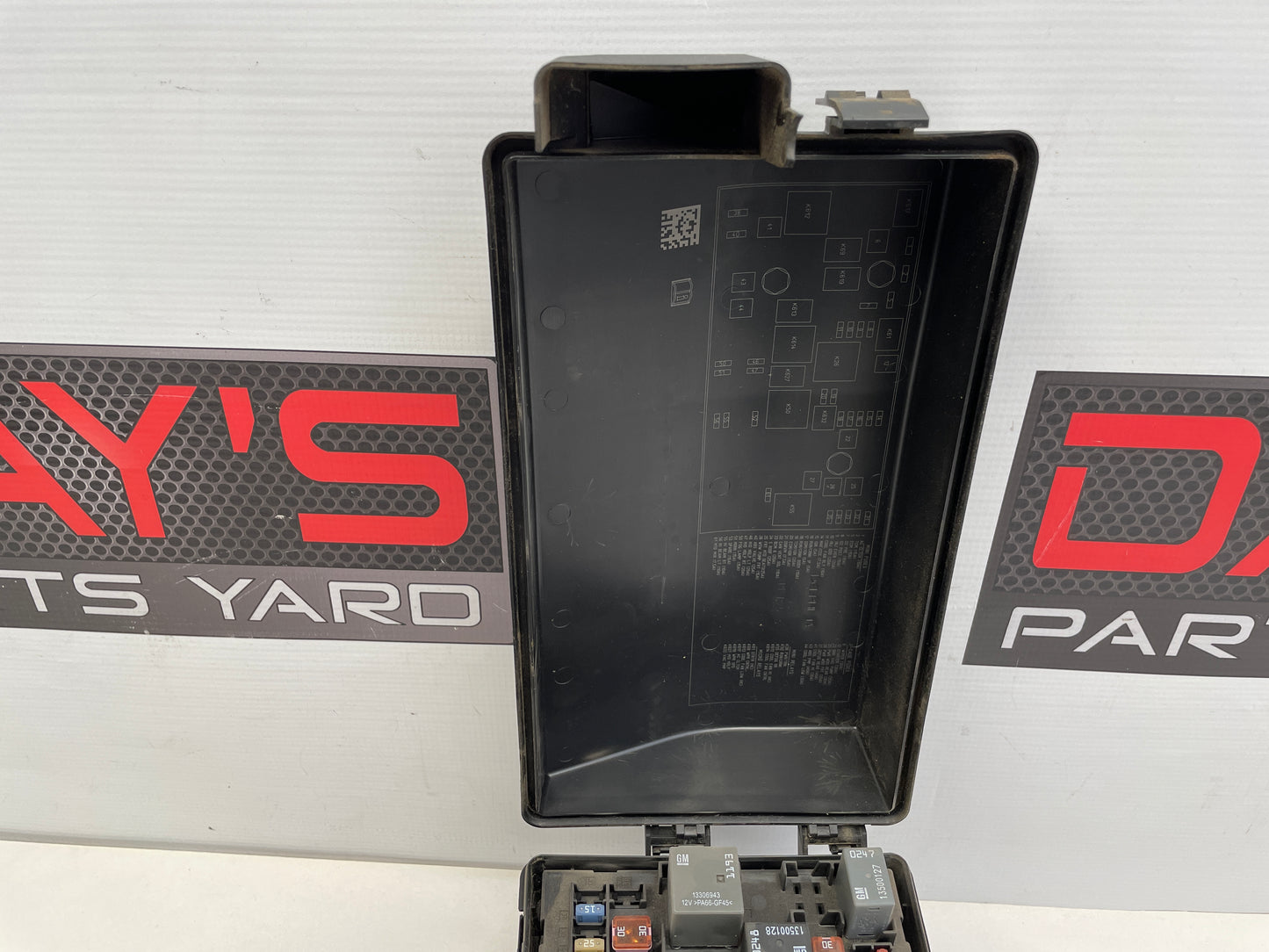 2015 Chevy Camaro SS 1LE Fuse Box OEM