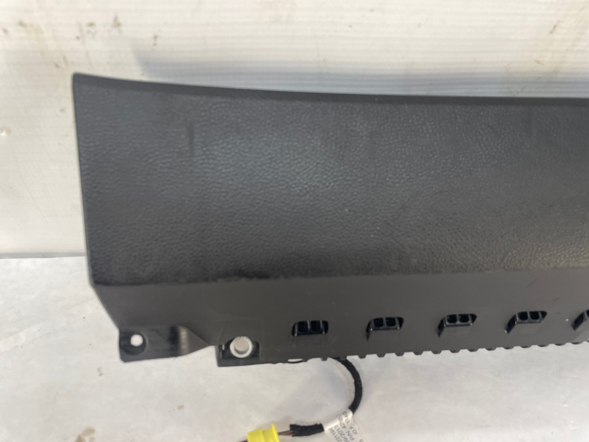 2014 Chevy SS Sedan RH Passenger Lower Dash Knee Airbag Bag OEM - Day's Parts Yard