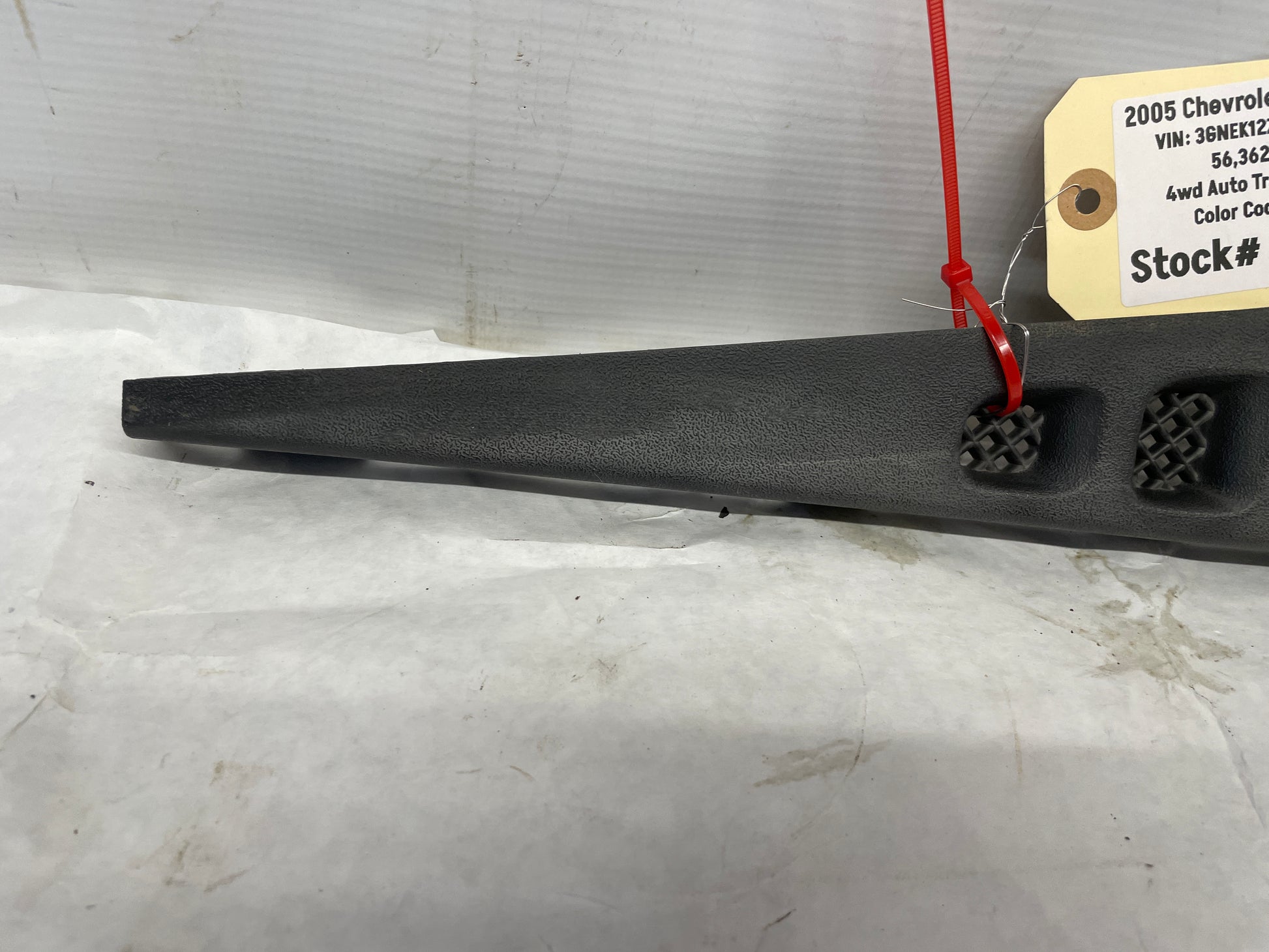 2005 Chevy Avalanche RH Passenger Rear Water Drain Deflector OEM - Day's Parts Yard