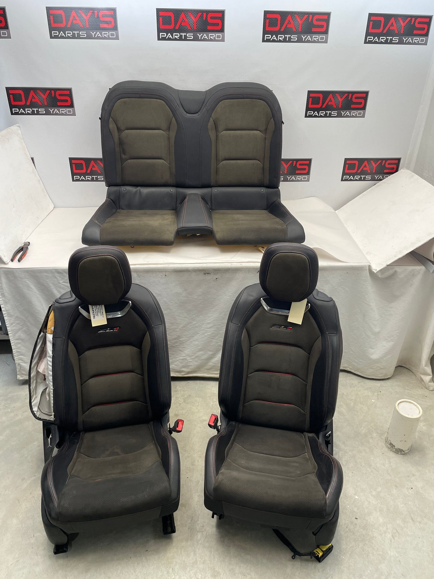 2018 Chevy Camaro ZL1 Conver Recaro Seats Leather Suede Alcantara OEM