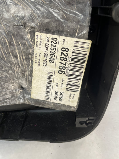 2013 Chevy Caprice PPV RH Passenger Front Interior Door Panel OEM - Day's Parts Yard