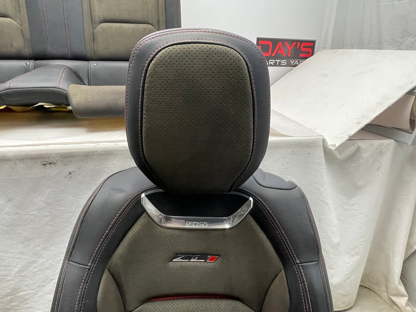 2018 Chevy Camaro ZL1 Conver Recaro Seats Leather Suede Alcantara OEM