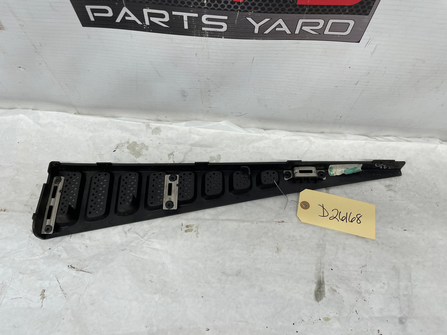 2005 Chevy Avalanche LH Driver Rear Water Drain Deflector OEM - Day's Parts Yard