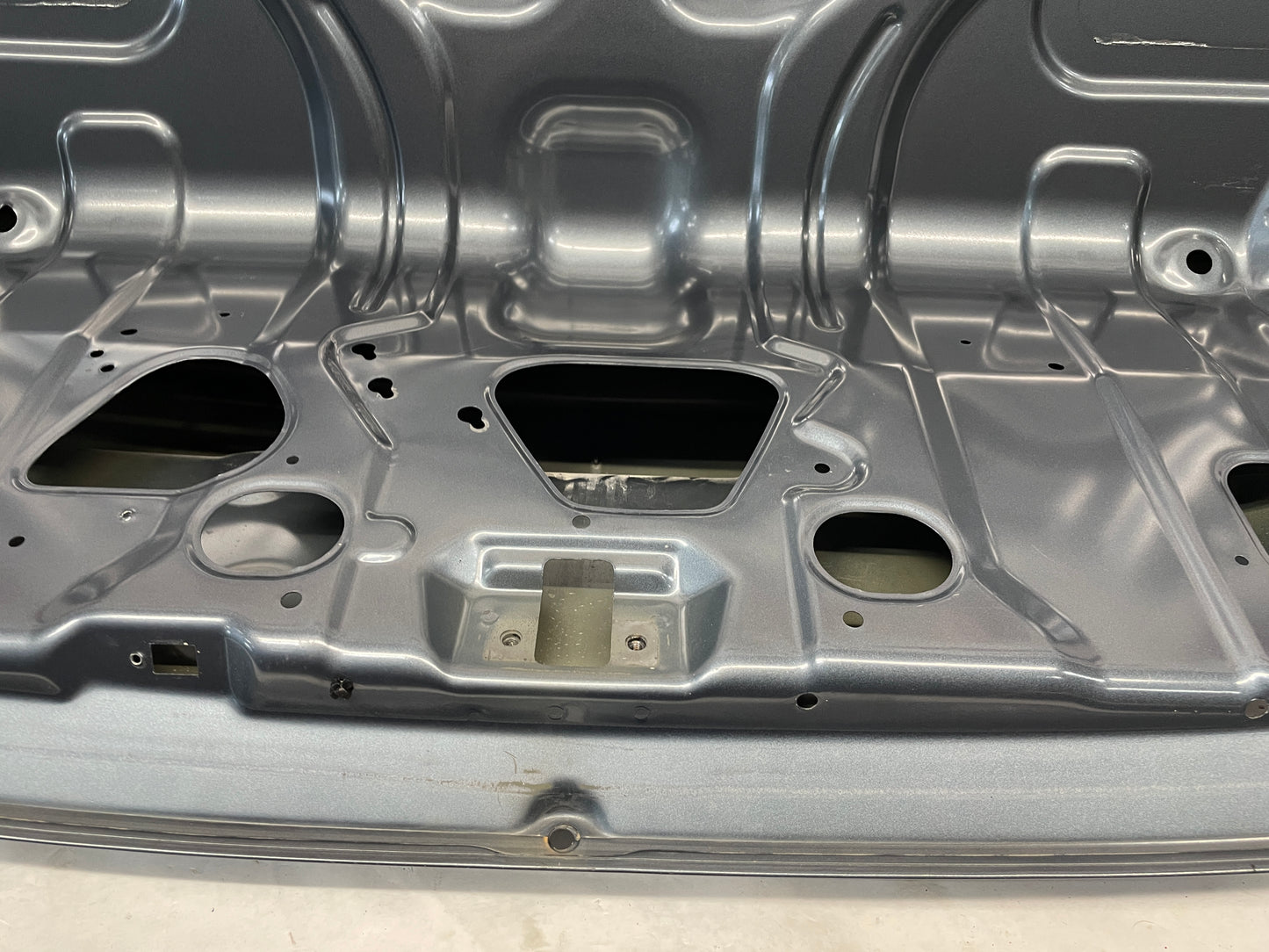 2005 Pontiac GTO Trunk Deck Lid OEM