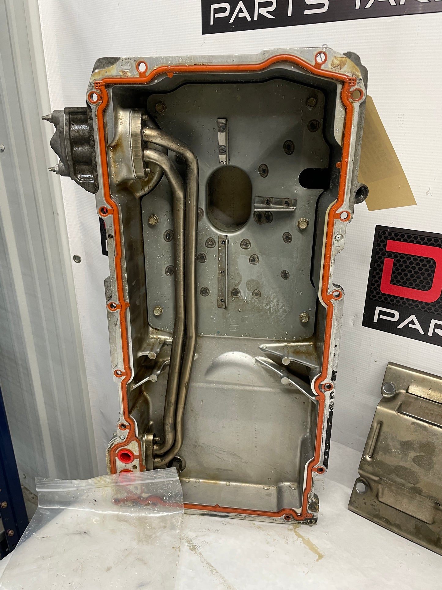 2004 Pontiac GTO Complete Oil Pan Assembly Pick Up Tube Windage Tray Dip Stick OEM - Day's Parts Yard