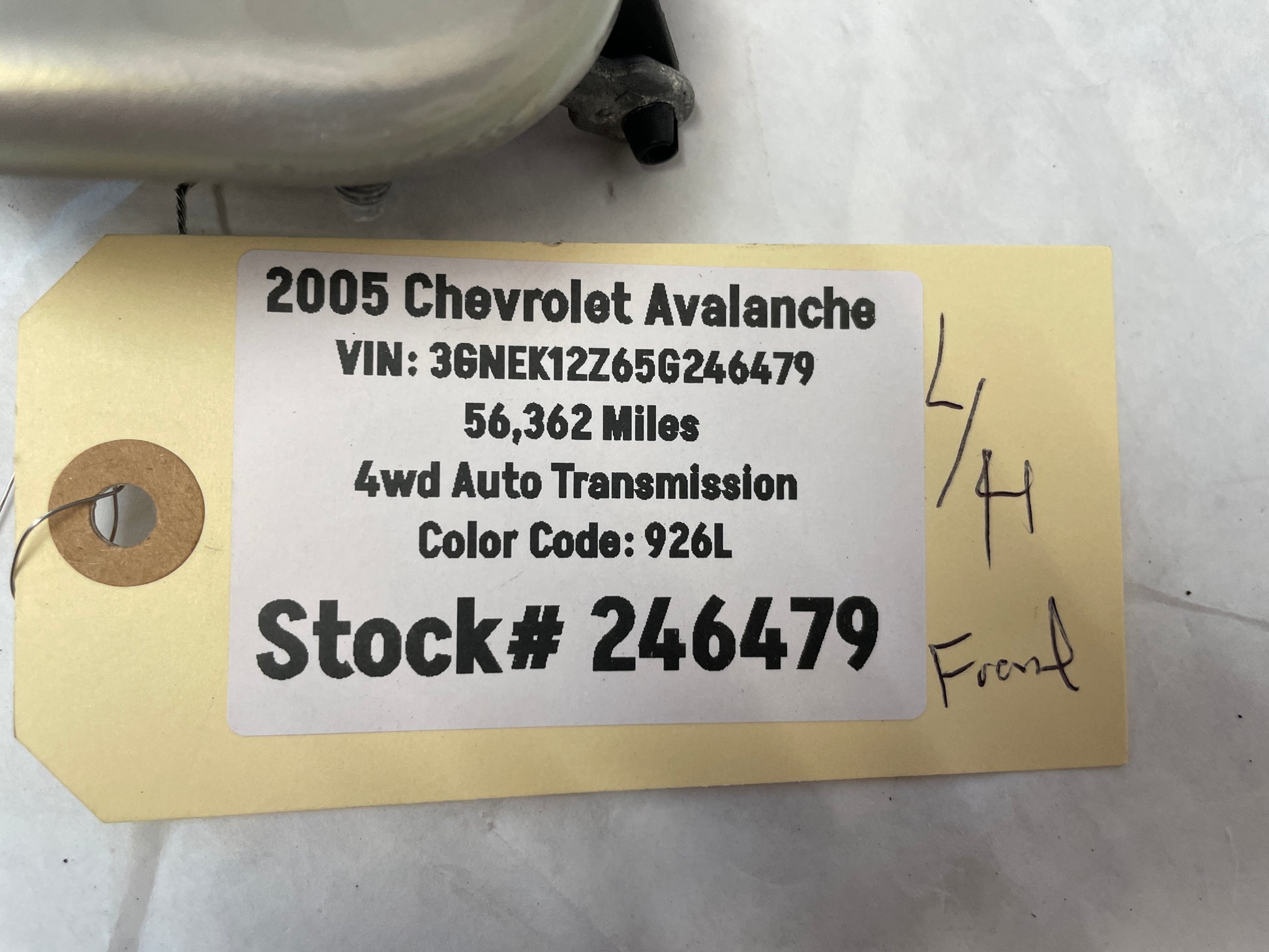 2005 Chevy Avalanche Front & Rear Exterior Door Handles OEM - Day's Parts Yard