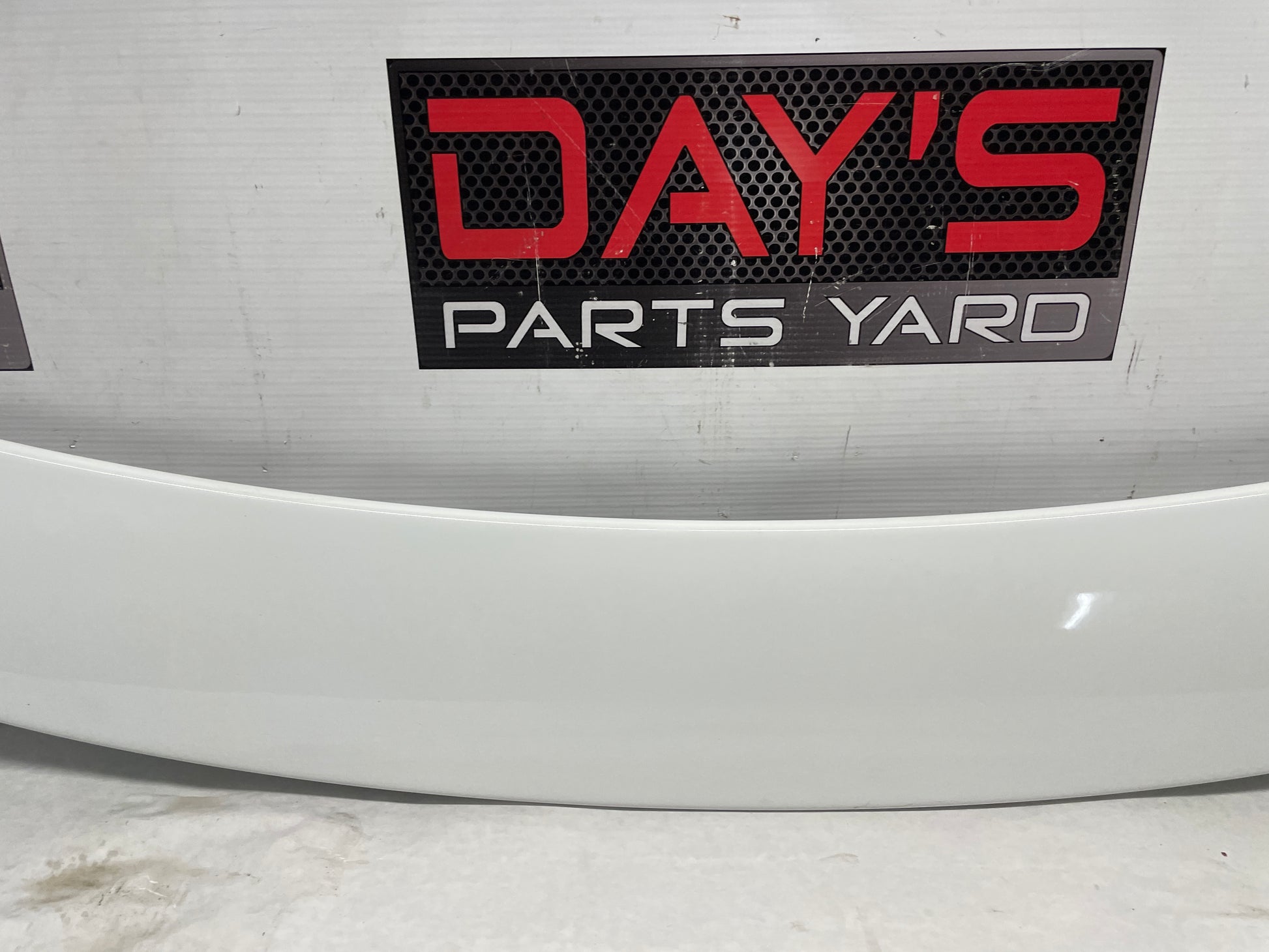 2015 Chevy Camaro SS Trunk Deck Lid Spoiler Wing OEM - Day's Parts Yard
