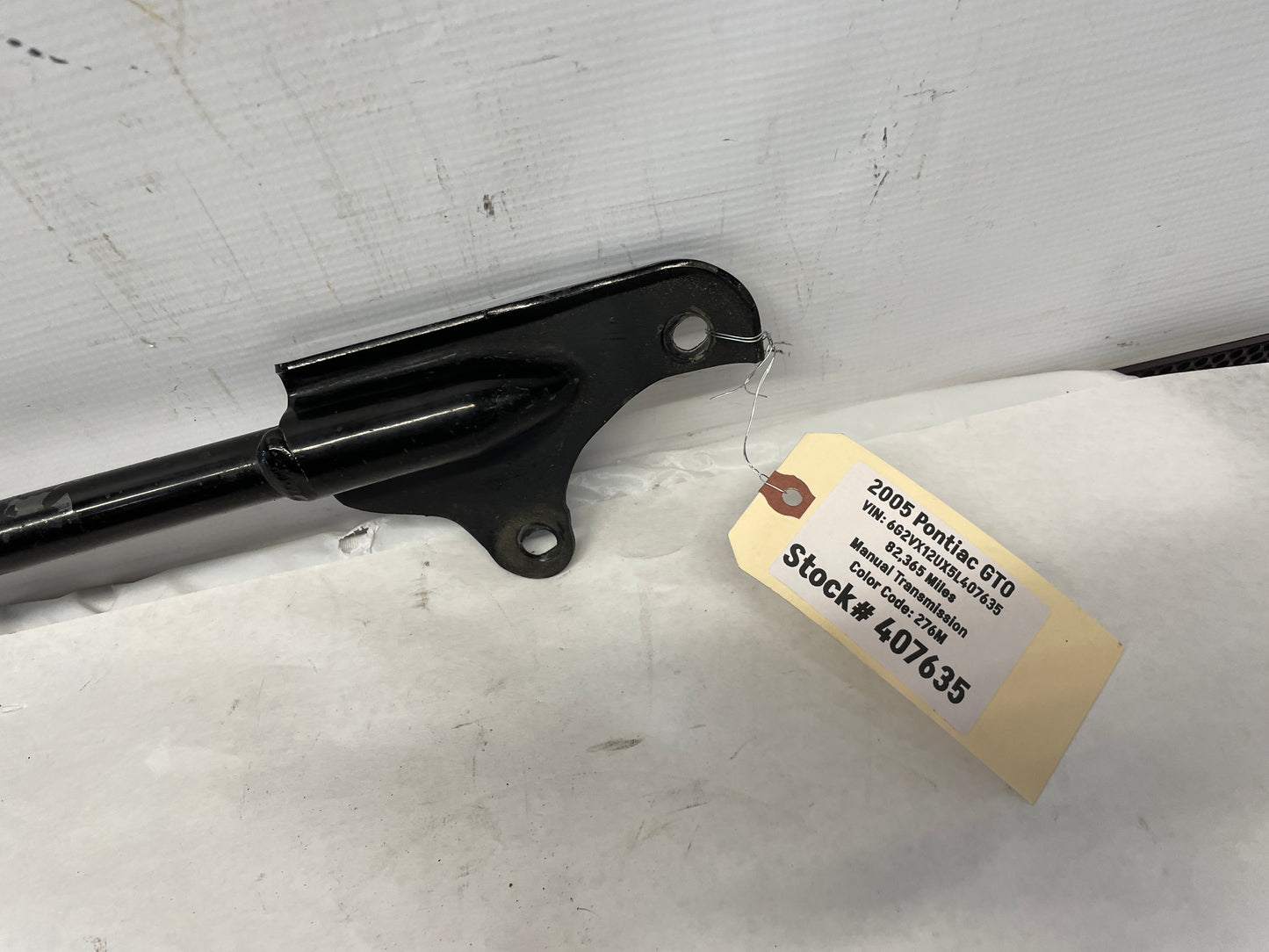 2005 Pontiac GTO Strut Tower Brace OEM