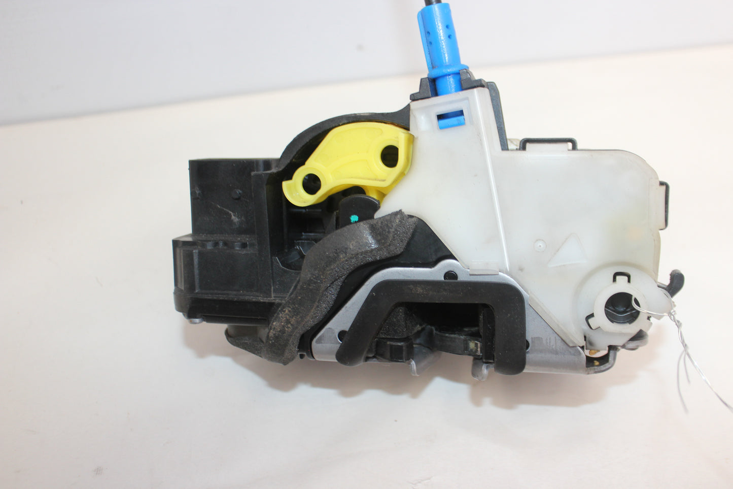 2015 Chevy SS Sedan Front LH Driver Door Lock Actuator OEM