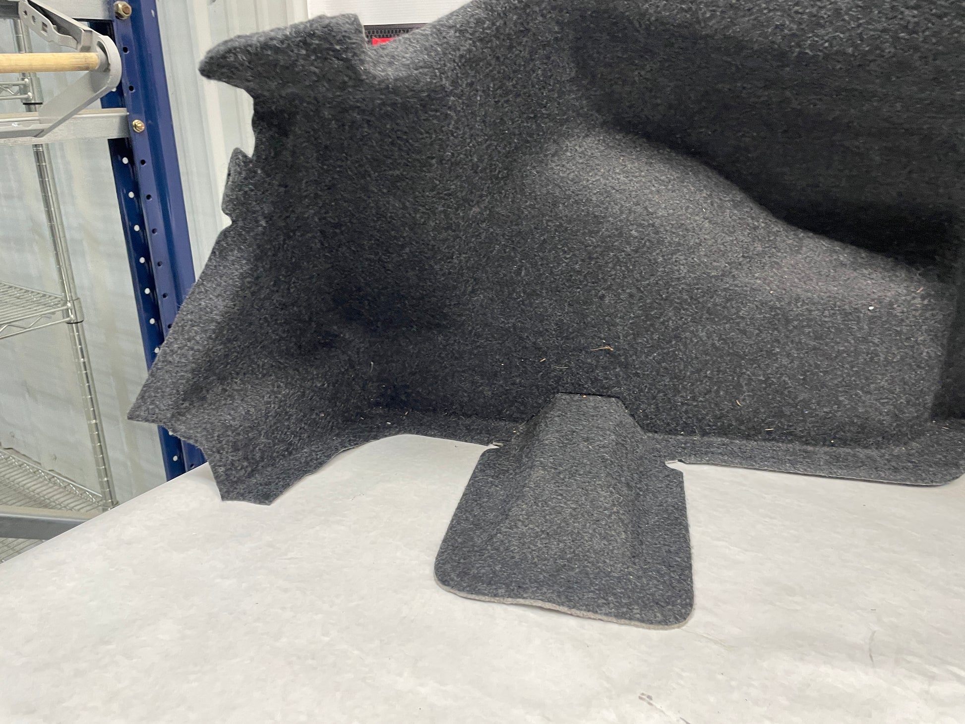 2015 Chevy Camaro SS RH & LH Quarter Panel Trunk Felt Carpet Liner OEM - Day's Parts Yard