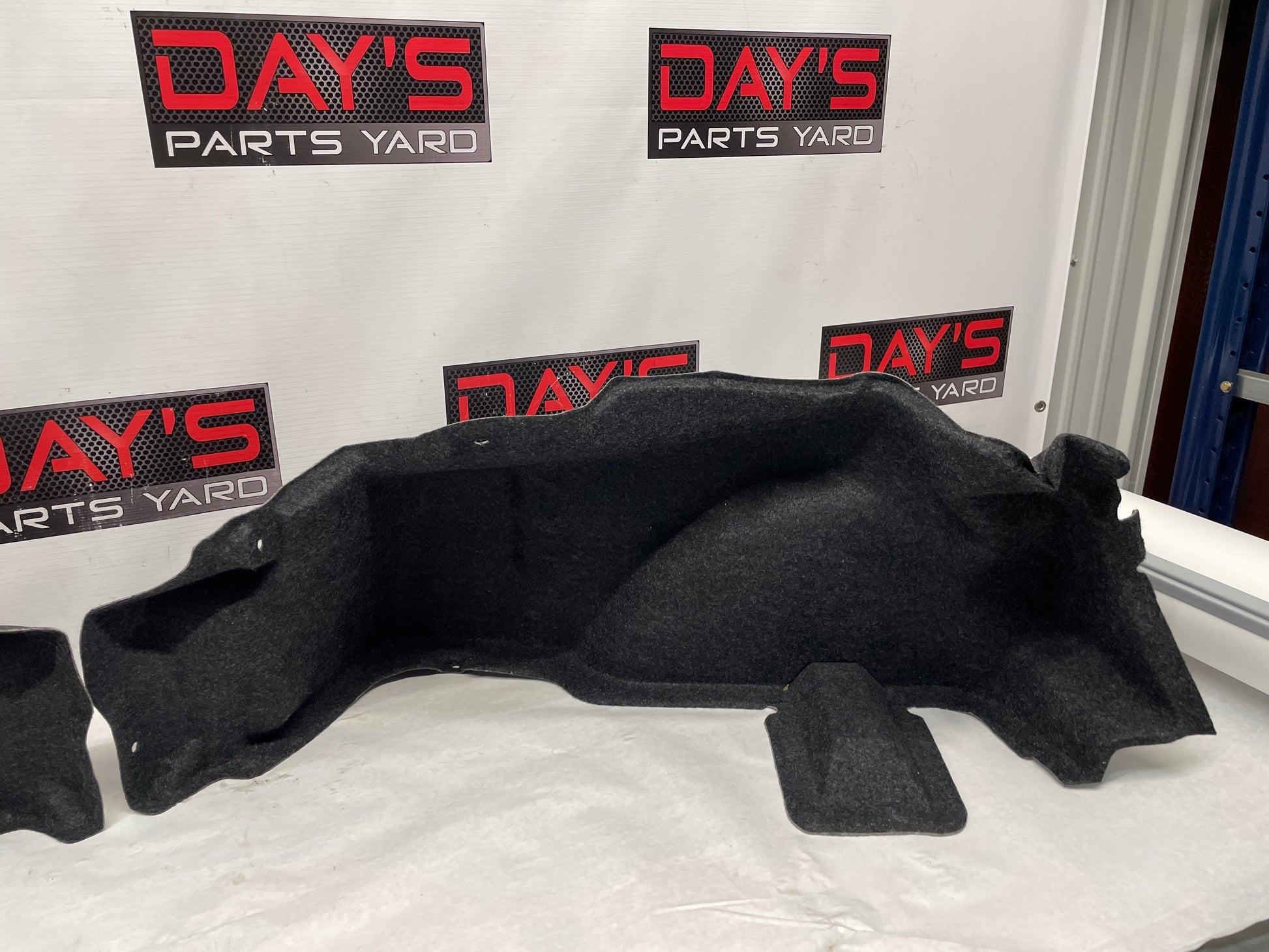 2015 Chevy Camaro SS RH & LH Quarter Panel Trunk Felt Carpet Liner OEM - Day's Parts Yard