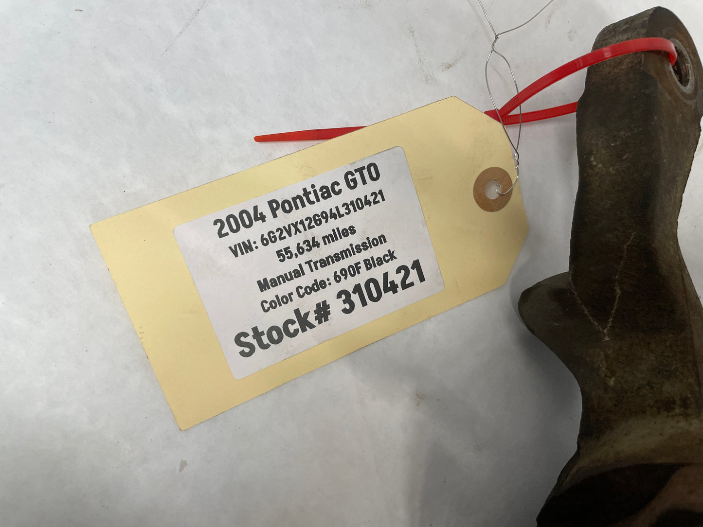 2004 Pontiac GTO RH Passenger Front Suspension Spindle Hub Knuckle Assembly OEM - Day's Parts Yard