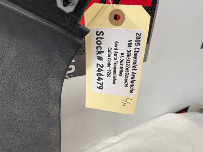 2005 Chevy Avalanche LH Driver Inner Bed Upper Trim Triangle Sail OEM - Day's Parts Yard