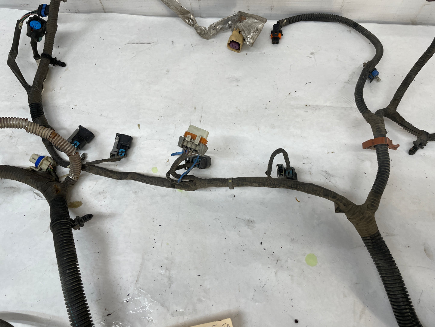 2013 Chevy Caprice PPV Engine Automatic Transmission Wire Wiring Harness OEM - Day's Parts Yard