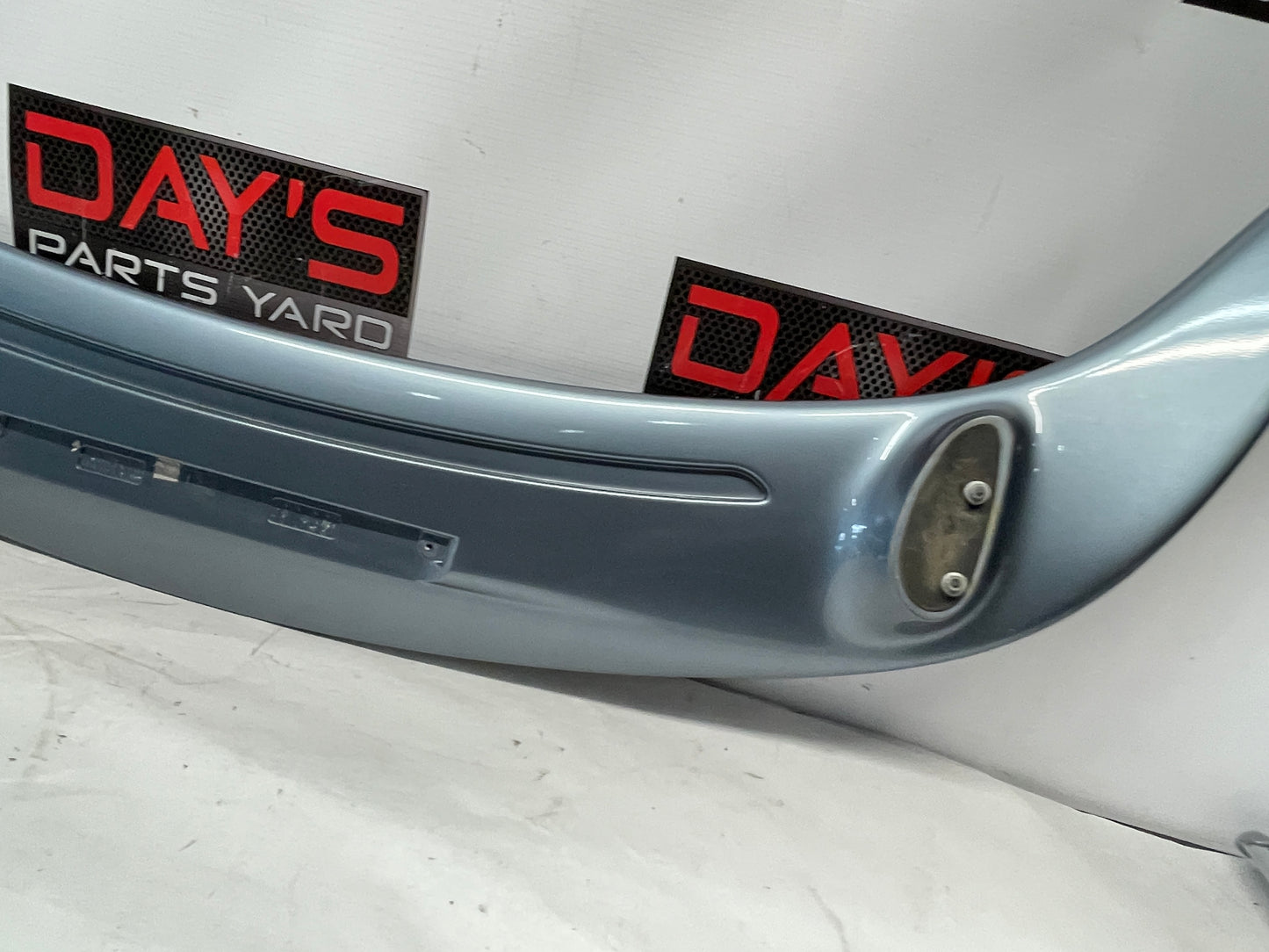2005 Pontiac GTO Trunk Deck Lid Spoiler Wing OEM