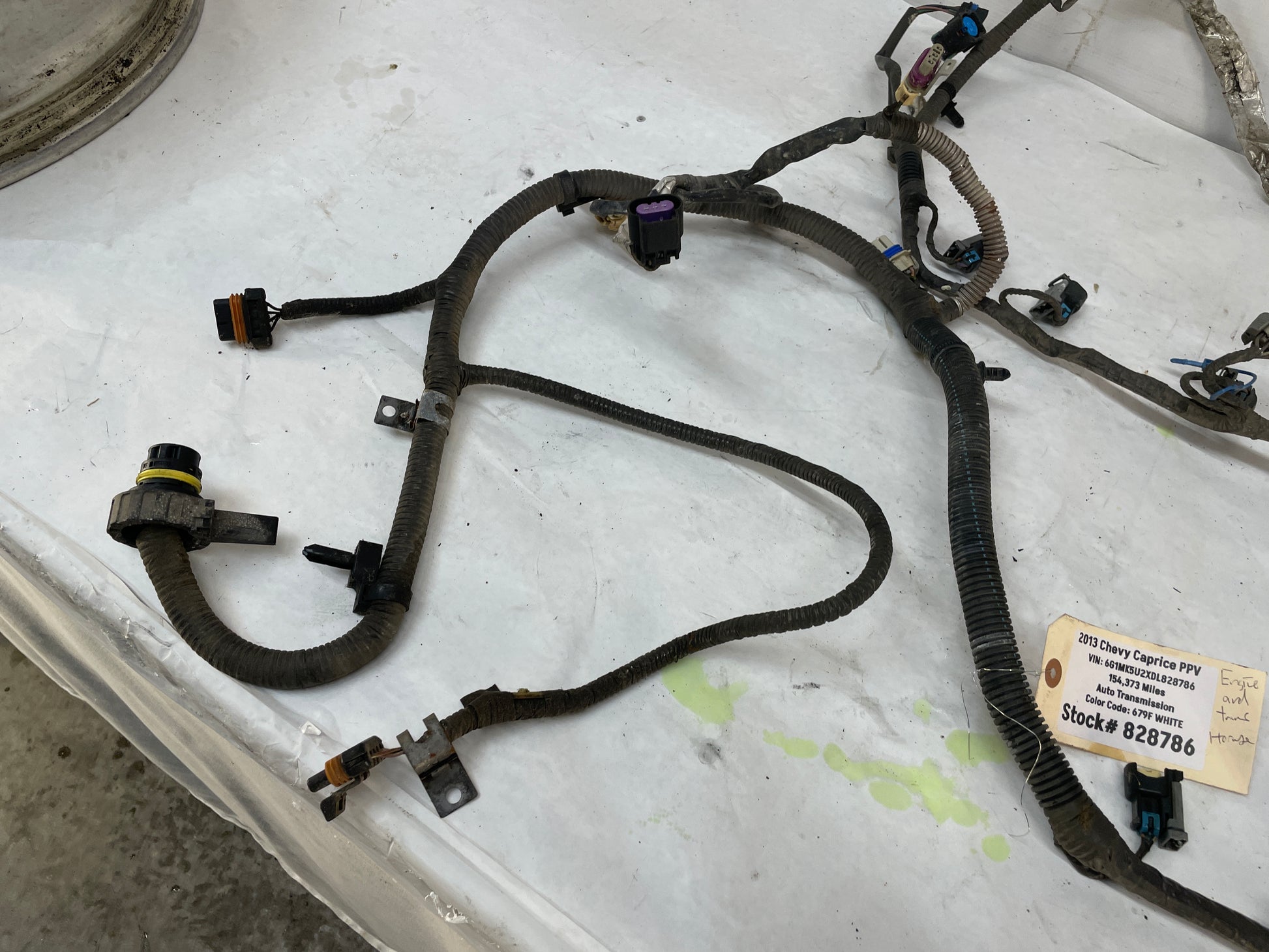 2013 Chevy Caprice PPV Engine Automatic Transmission Wire Wiring Harness OEM - Day's Parts Yard