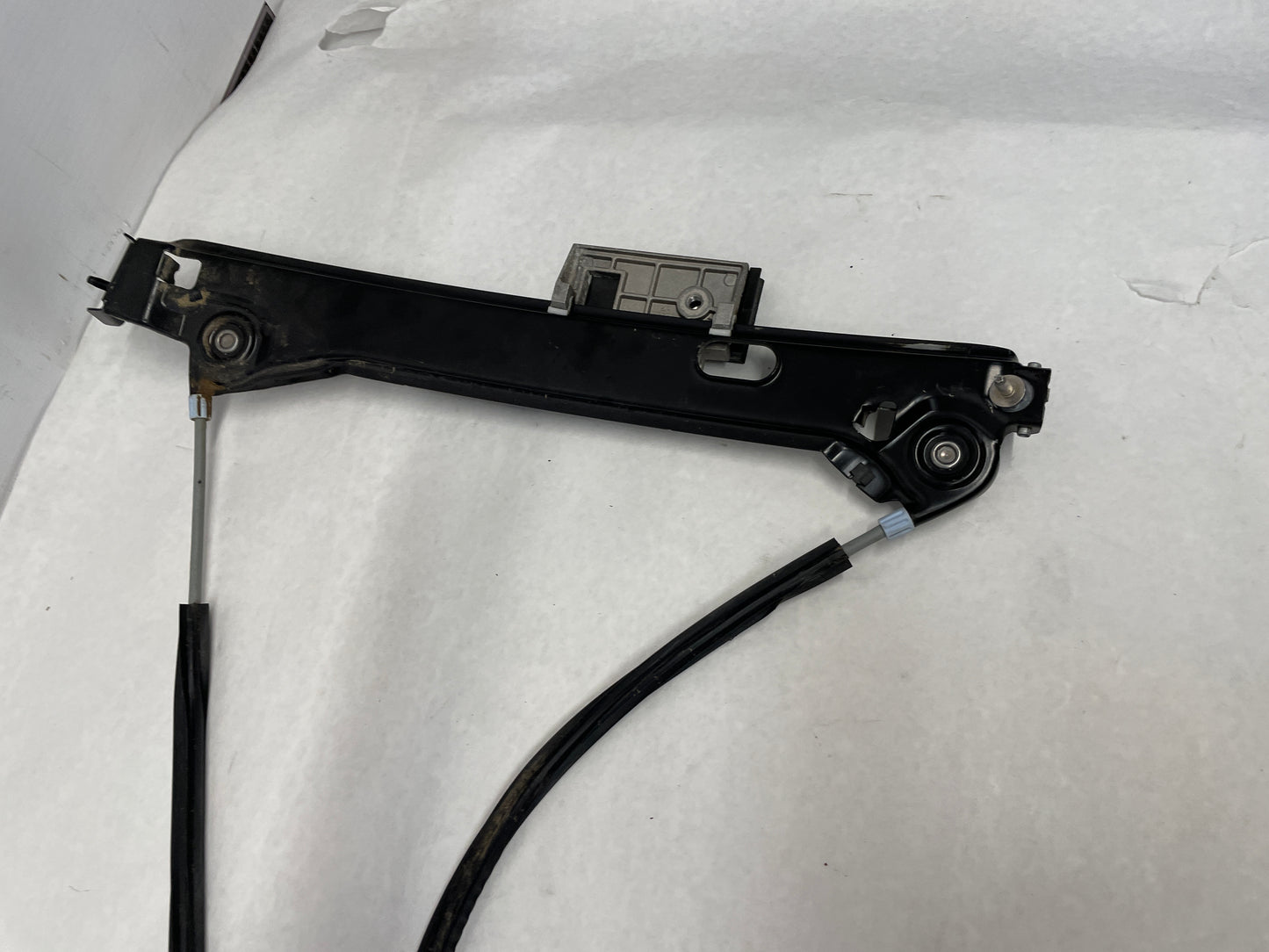 2015 Chevy Camaro SS LH Driver Front Window Regulator w/ Motor OEM