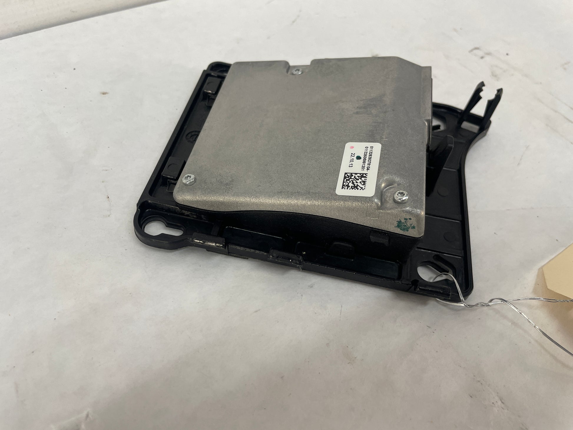 2014 Chevy SS Sedan Windshield Lane Departure Camera Module System w/ Bracket OEM - Day's Parts Yard