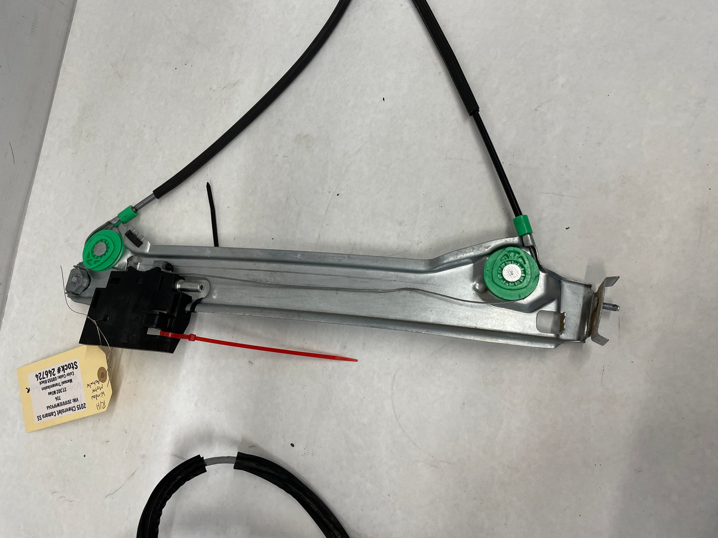 2015 Chevy Camaro SS RH Passenger Front Window Regulator w/ Motor OEM