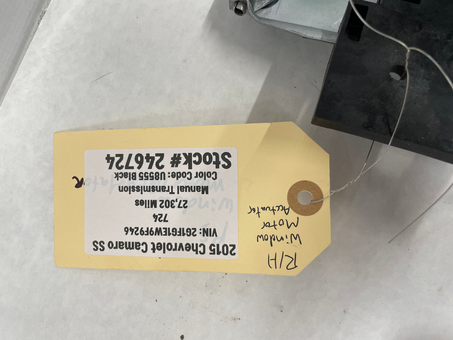 2015 Chevy Camaro SS RH Passenger Front Window Regulator w/ Motor OEM