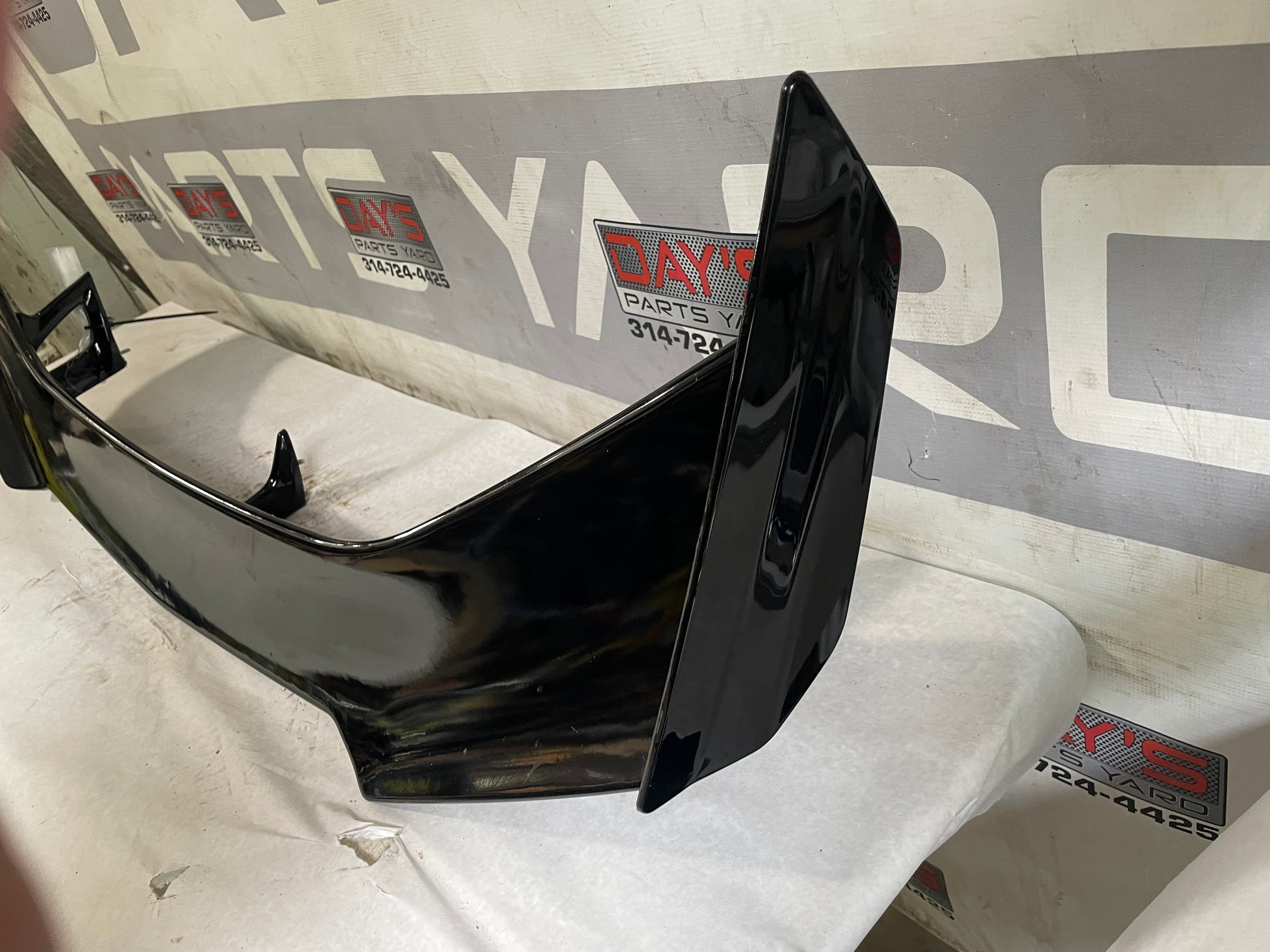 2018 Chevy Camaro ZL1 Spoiler Wing Aftermarket LOCAL PICK UP - Day's Parts Yard