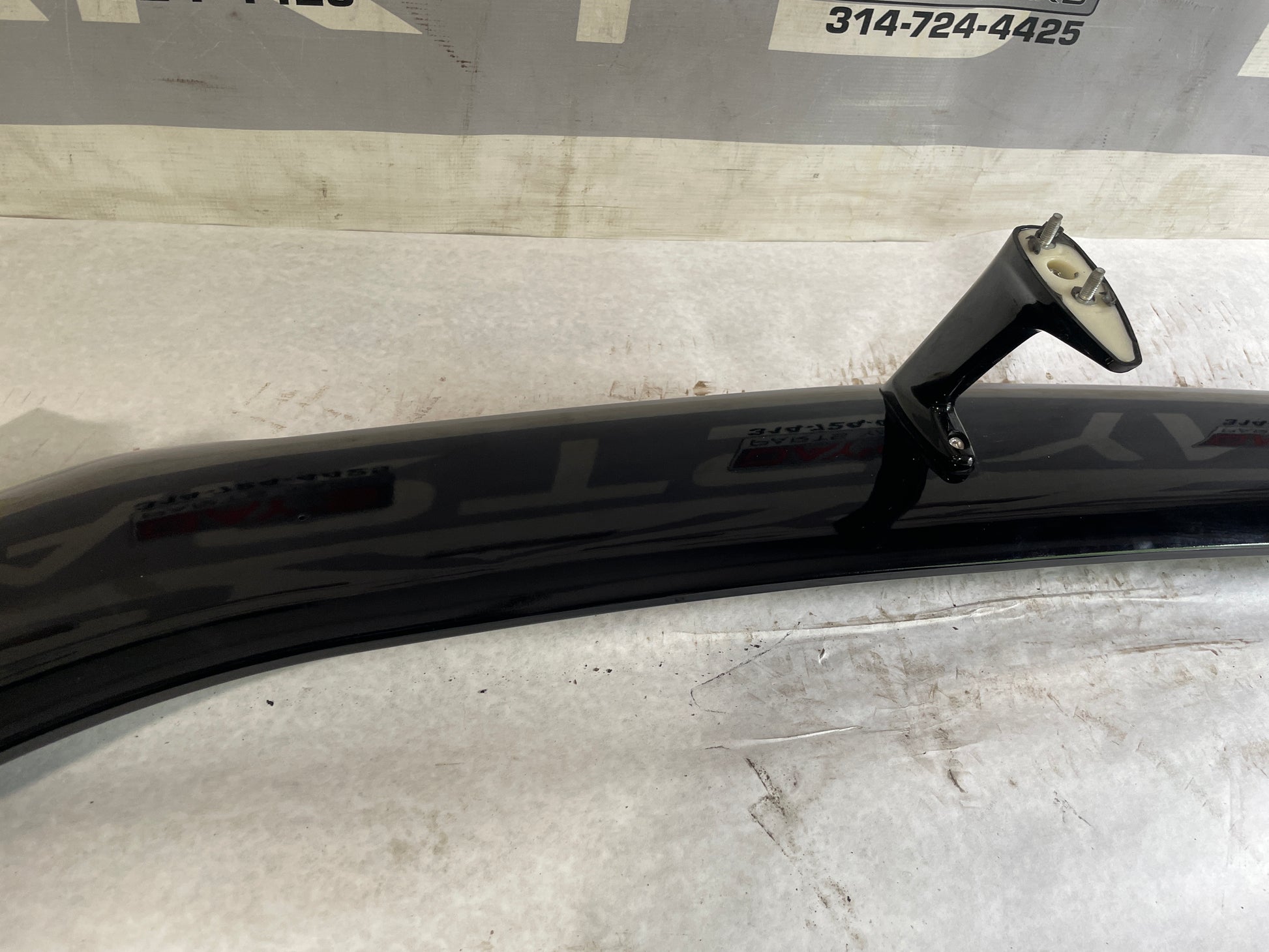 2018 Chevy Camaro ZL1 Spoiler Wing Aftermarket LOCAL PICK UP - Day's Parts Yard