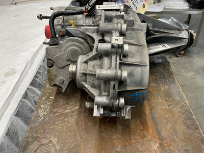 2005 Chevy Avalanche Transfer Case OEM - Day's Parts Yard