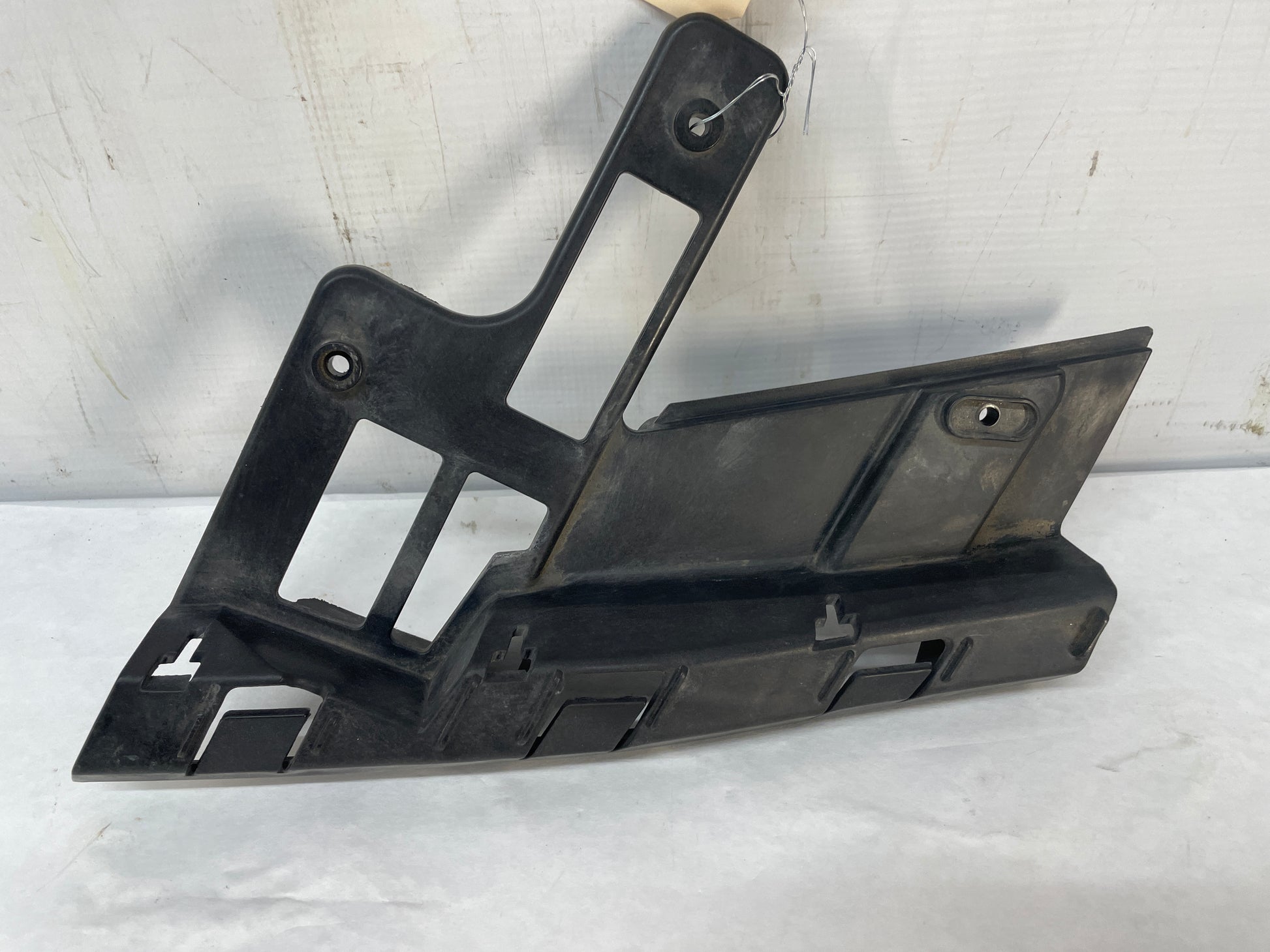 2017 Chevy SS Sedan LH Driver Front Bumper Headlight Head Light Bracket OEM - Day's Parts Yard