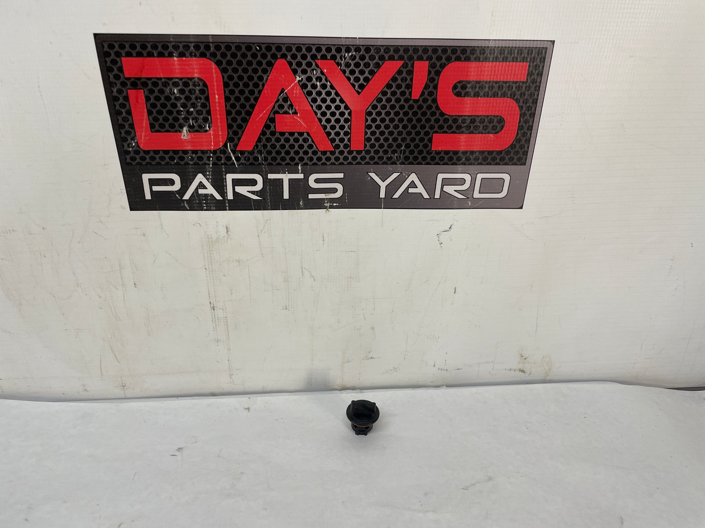2017 Chevy SS Sedan Headlight Marker Light Socket OEM - Day's Parts Yard