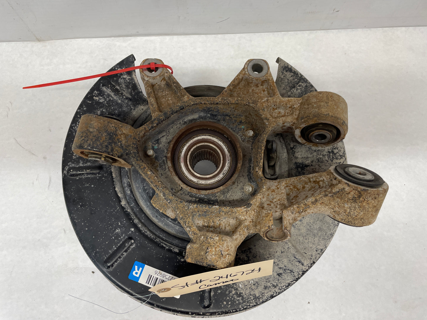 2015 Chevy Camaro SS RH Passenger Rear Spindle Knuckle Hub Wheel Bearing OEM