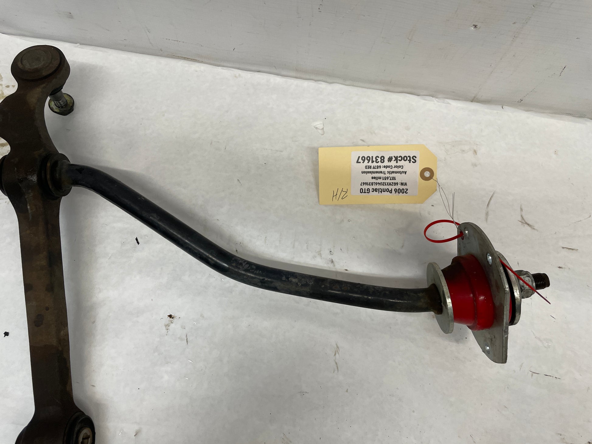 2006 Pontiac GTO RH Passenger Front Suspension Lower Control Arm Radius Rod OEM - Day's Parts Yard