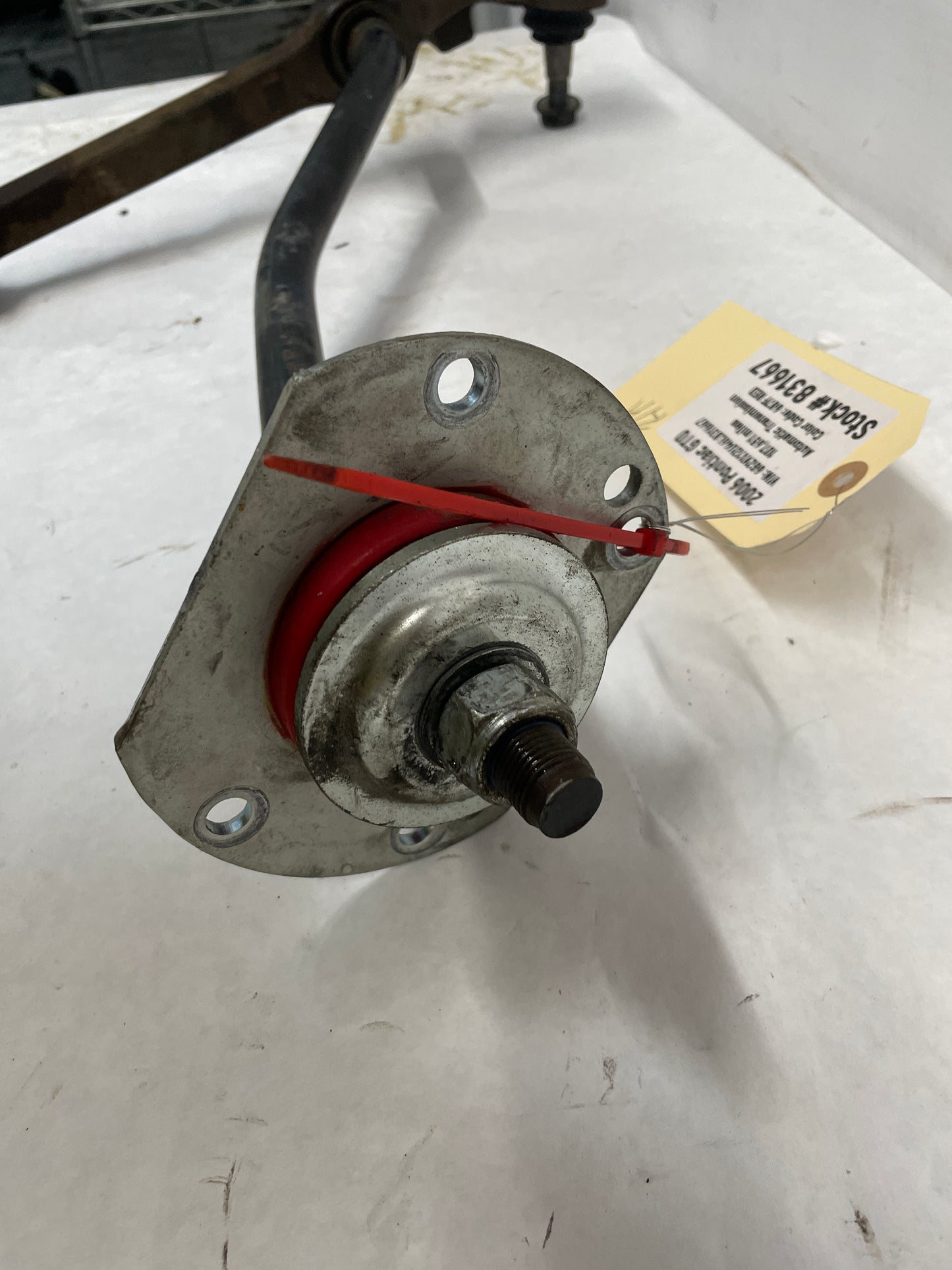 2006 Pontiac GTO RH Passenger Front Suspension Lower Control Arm Radius Rod OEM - Day's Parts Yard