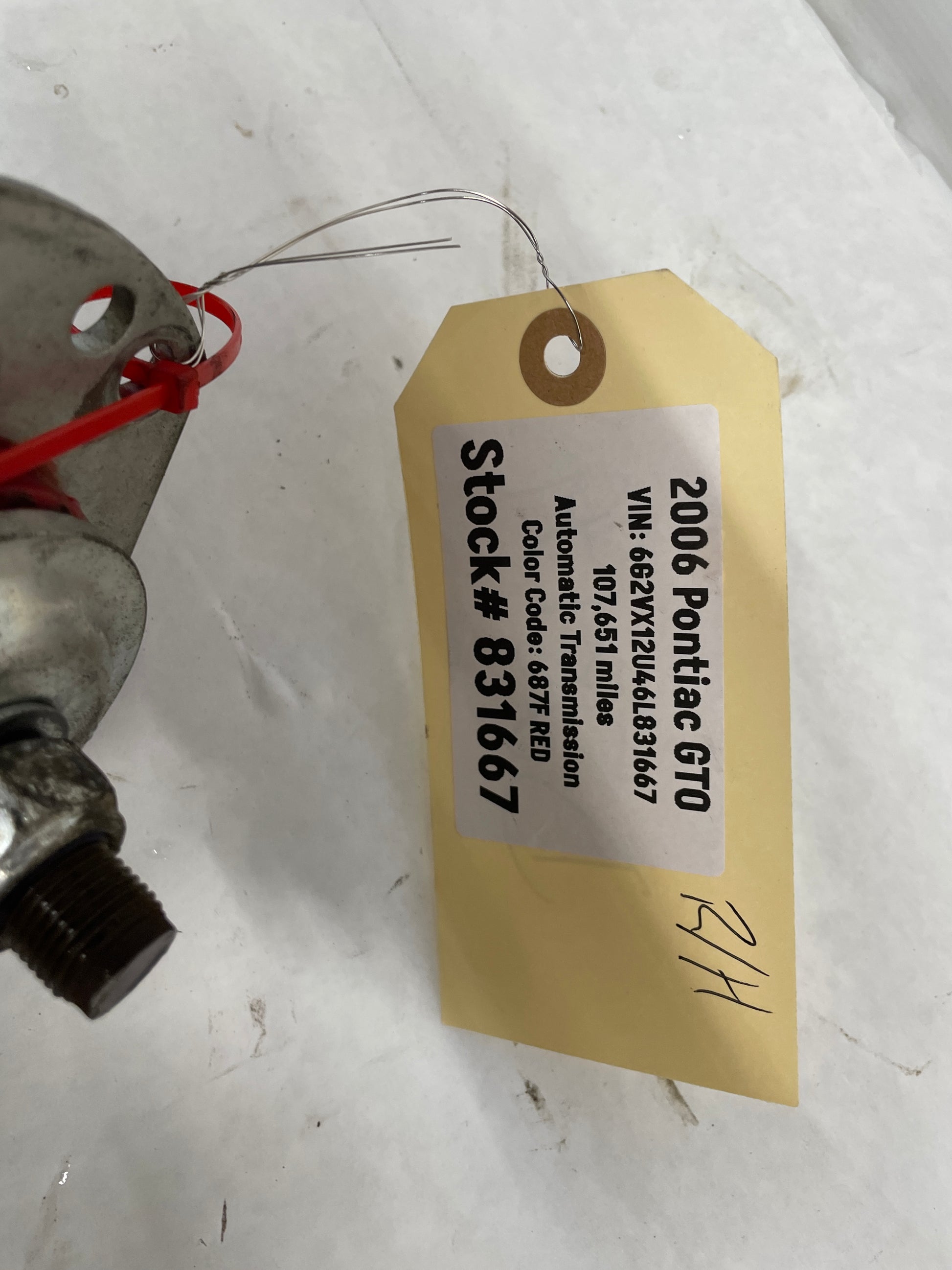 2006 Pontiac GTO RH Passenger Front Suspension Lower Control Arm Radius Rod OEM - Day's Parts Yard