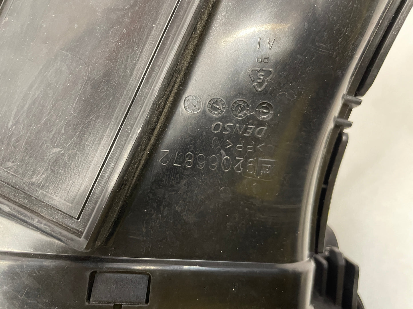 2017 Chevy SS Sedan Factory OEM Air Intake Box Assembly - Day's Parts Yard