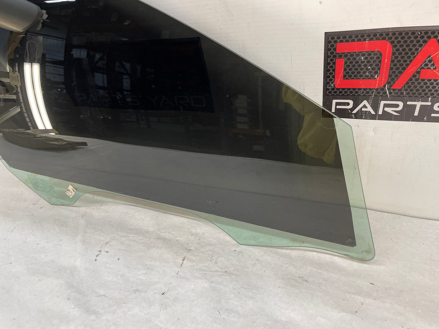 2013 Chevy Caprice PPV RH Passenger Front Door Window Glass OEM - Day's Parts Yard