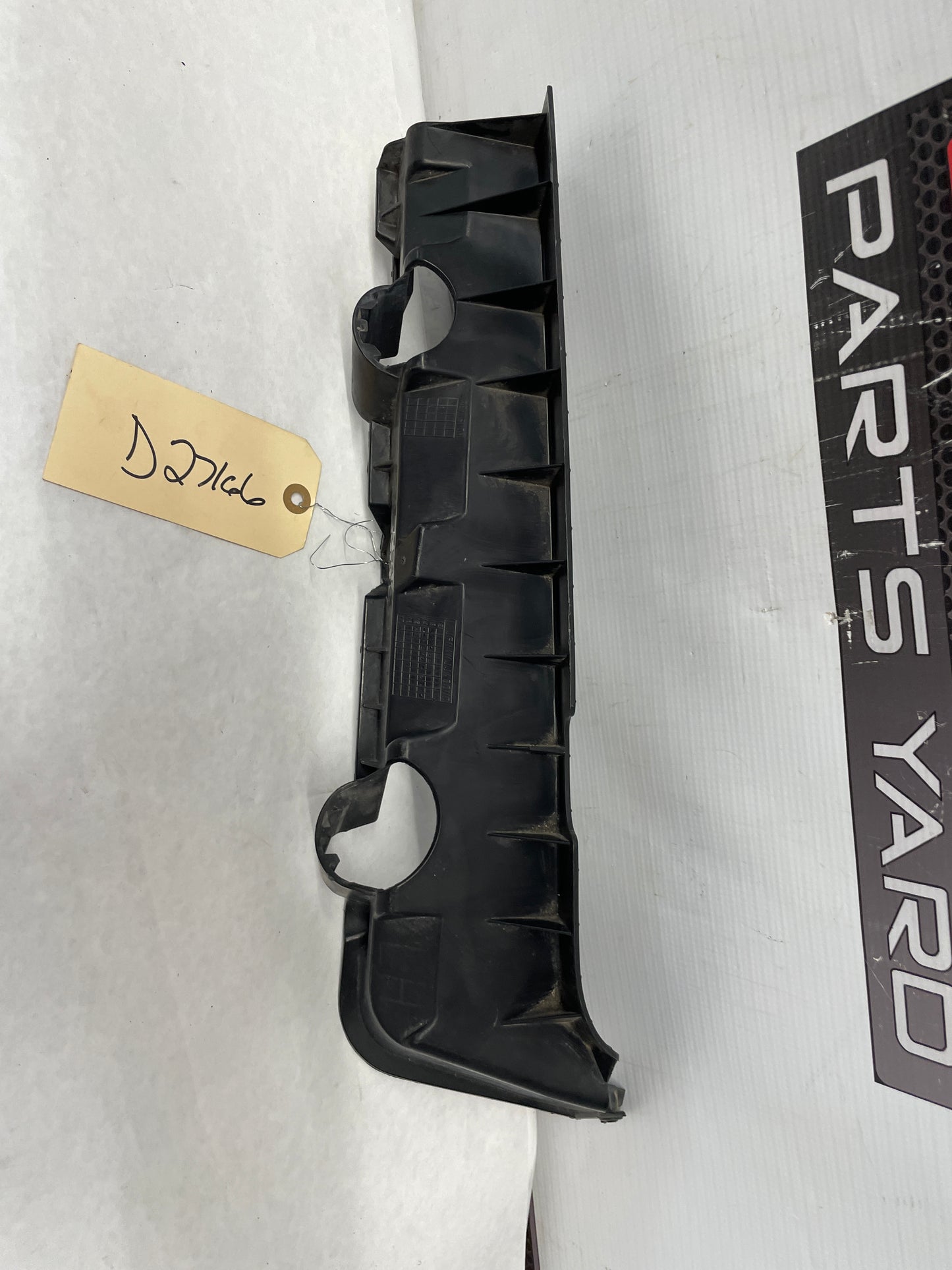 2015 Chevy Camaro SS LH Driver Headlight Head Light Bumper Bracket Guide OEM