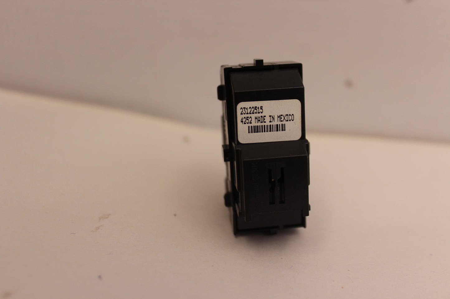 2015 Chevy SS Sedan LH Driver Front Power Door Lock Switch Button OEM