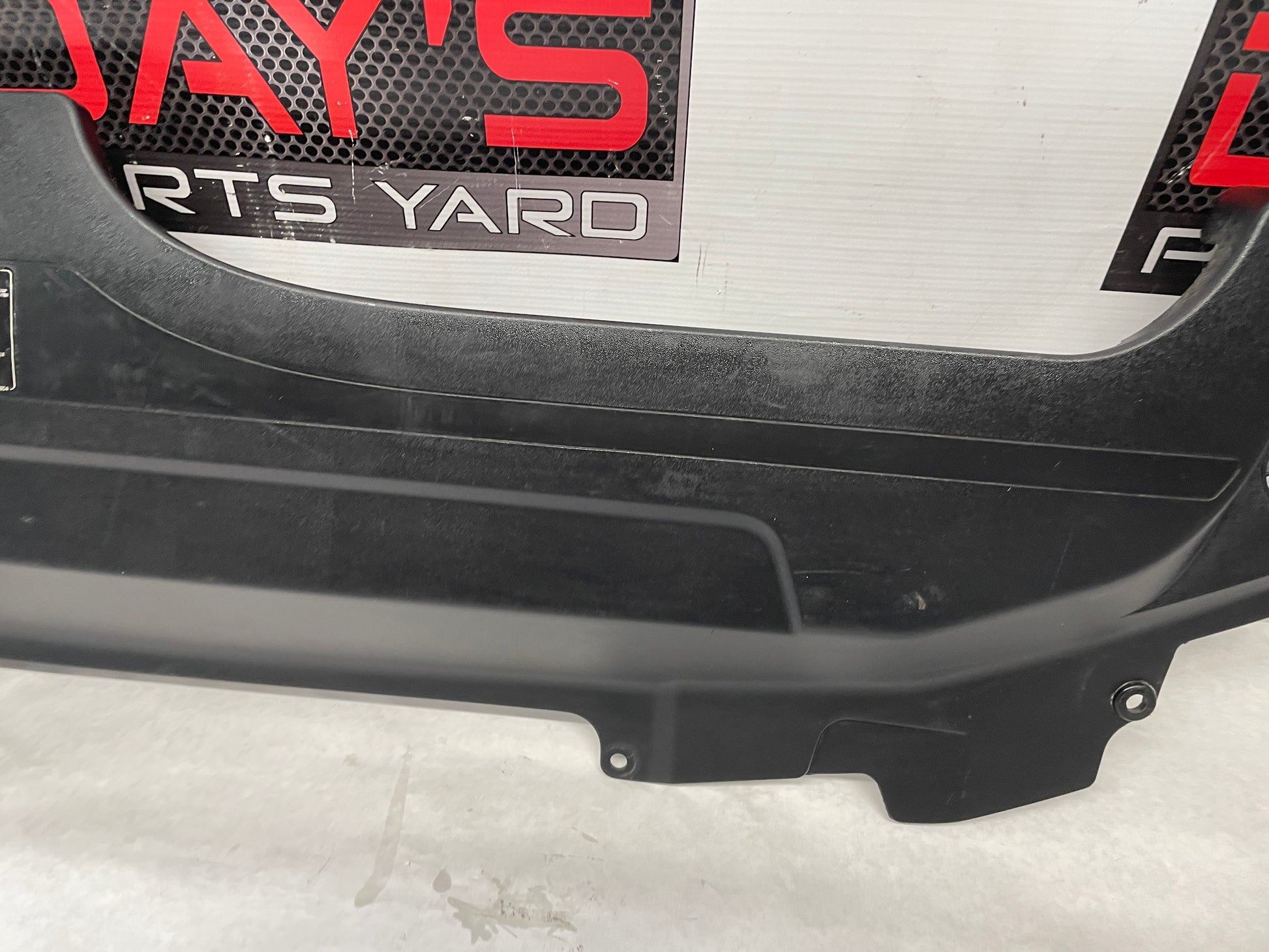2006 Pontiac GTO Upper Radiator Core Support Air Baffle Cover OEM - Day's Parts Yard