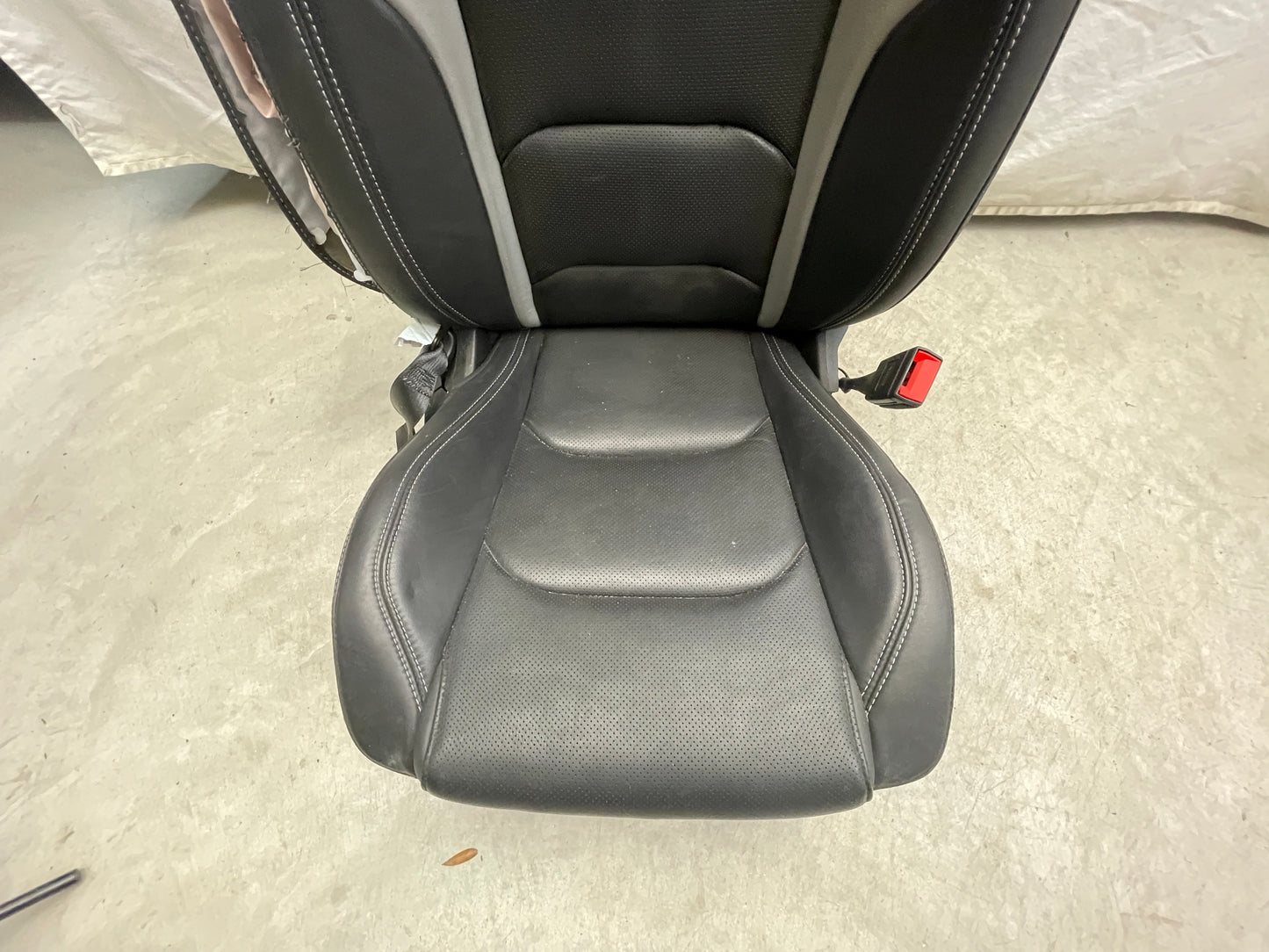 2019 Chevy Camaro SS Seats Front and Rear OEM