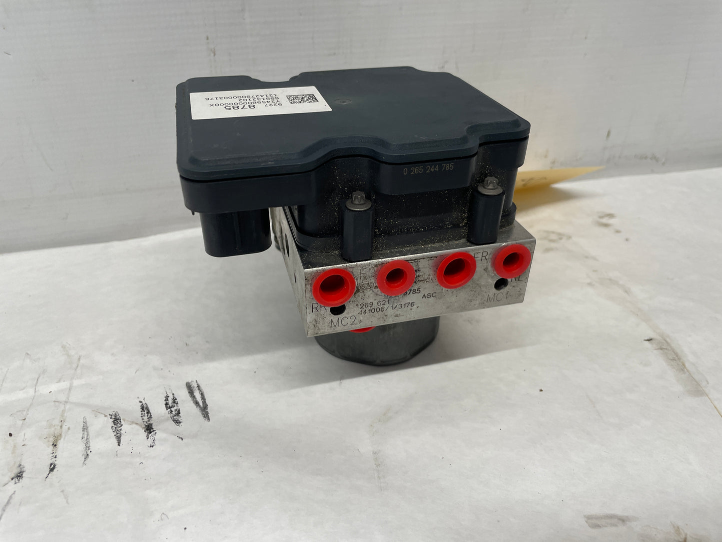 2015 Chevy SS Sedan ABS Brake Pump Assembly OEM - Day's Parts Yard