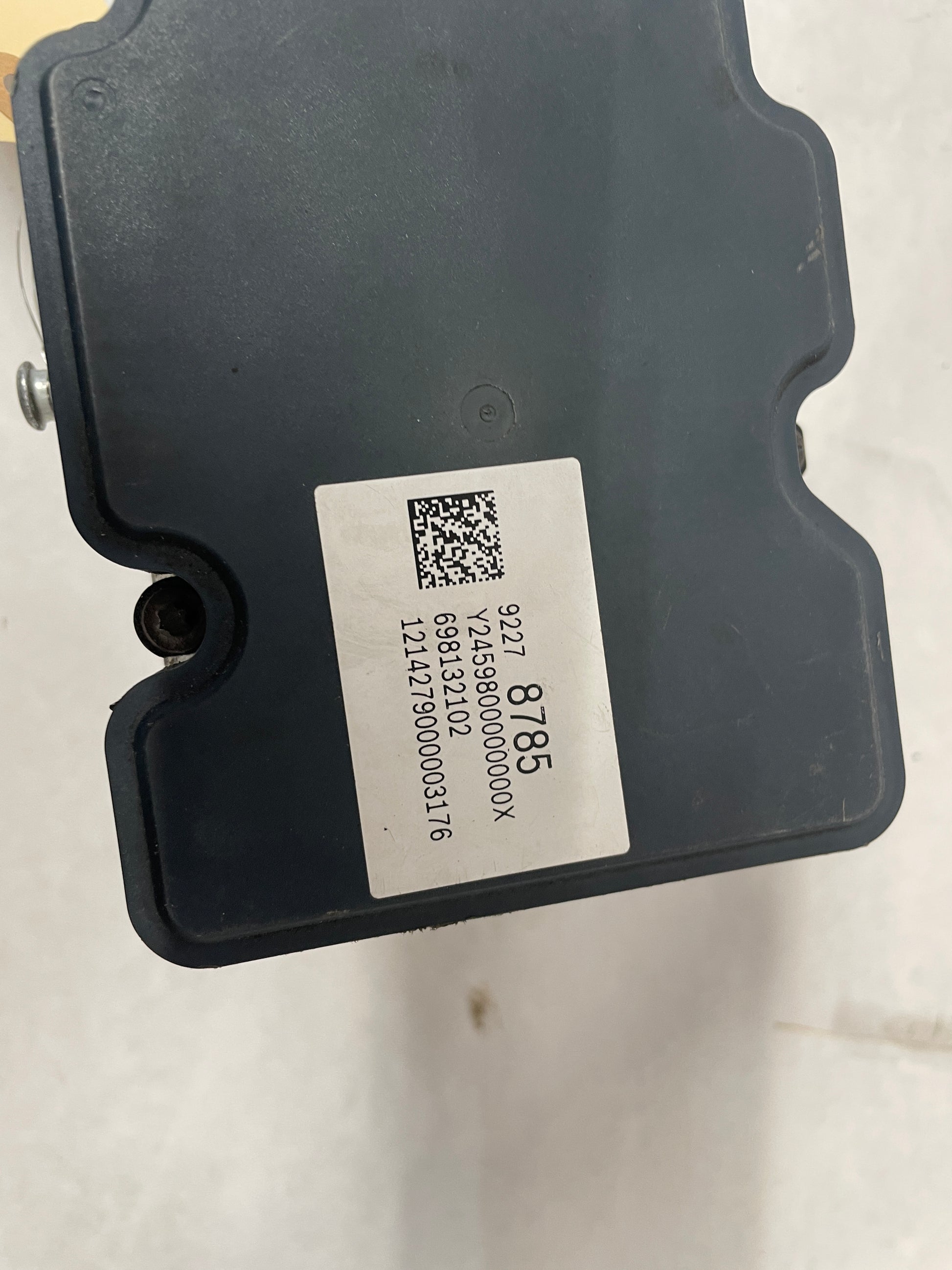 2015 Chevy SS Sedan ABS Brake Pump Assembly OEM - Day's Parts Yard