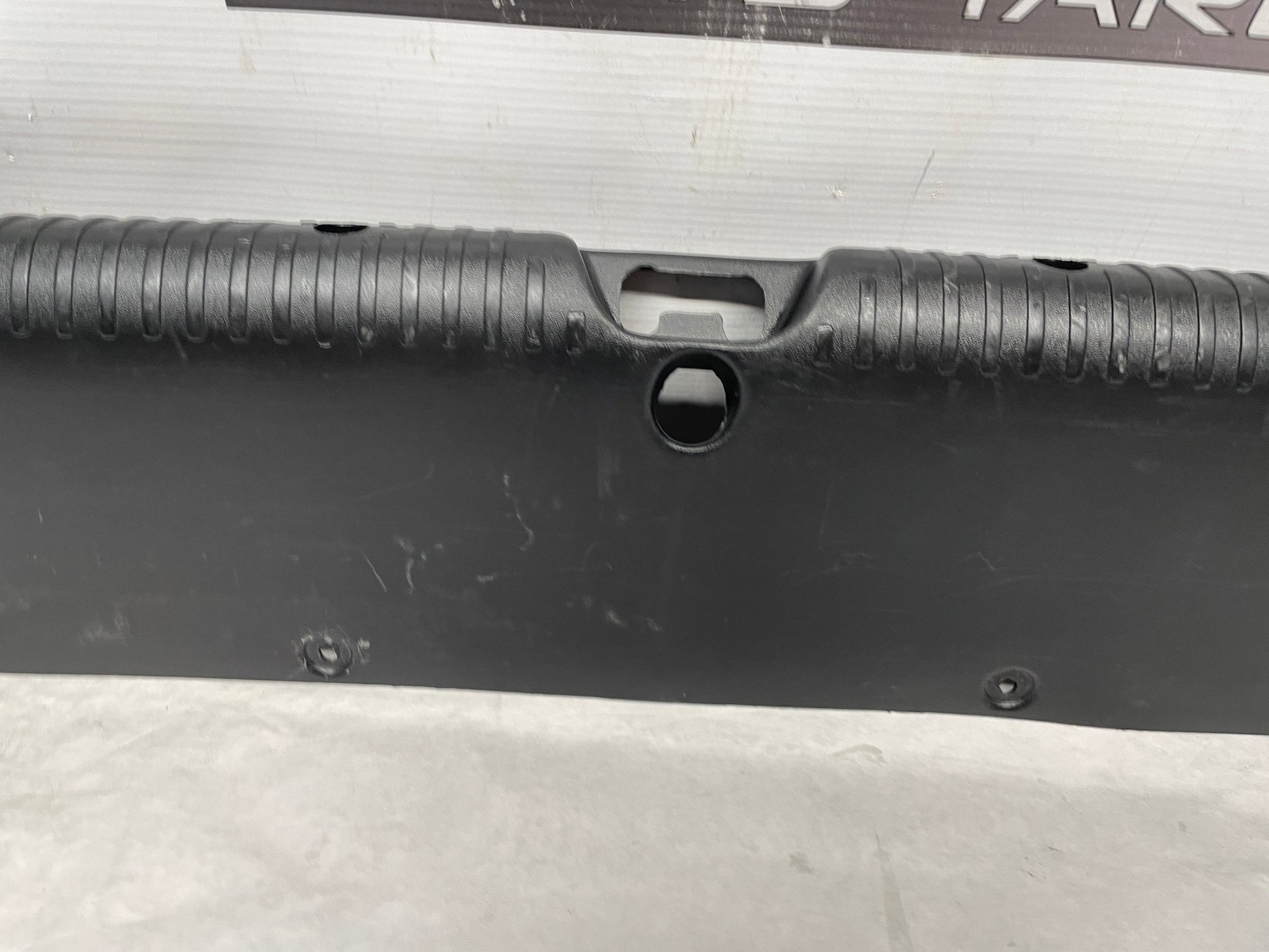 2006 Pontiac GTO Trunk Interior Wall Plastic Cover Trim Rear End Panel  OEM - Day's Parts Yard