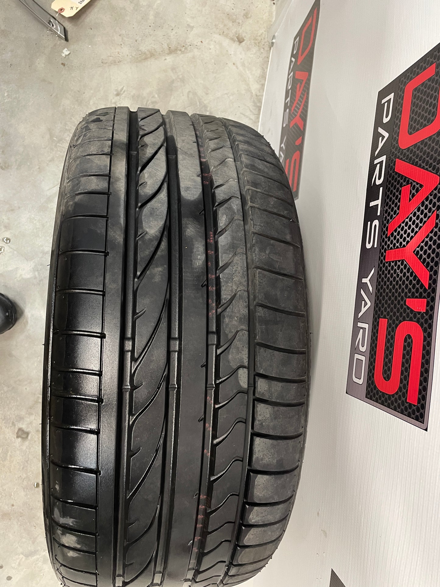 Bridgestone Potenza RE050 245/40R19