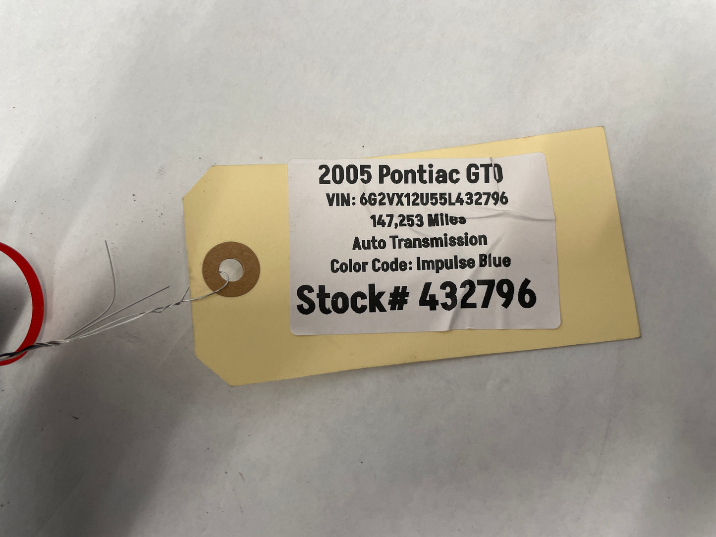 2005 Pontiac GTO RH Passenger Rear Interior C Pillar Seat Belt Cover Trim Panel OEM