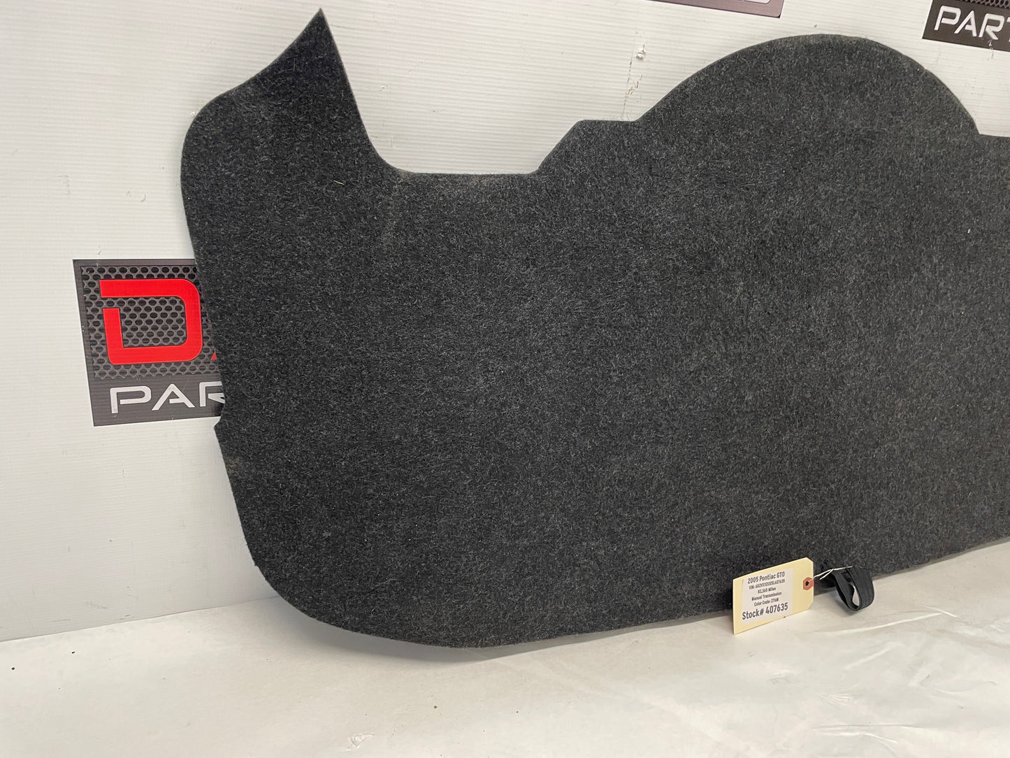2005 Pontiac GTO Spare Wheel Tire Trunk Carpet Cargo Cover OEM
